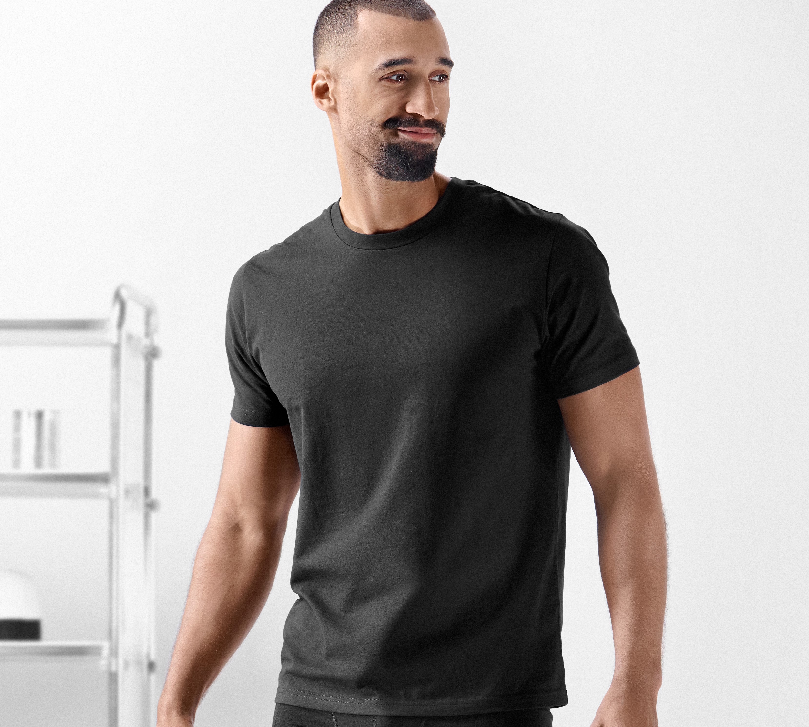 FlexFeel | Black Cotton T-shirt | In stock! | Trendhim