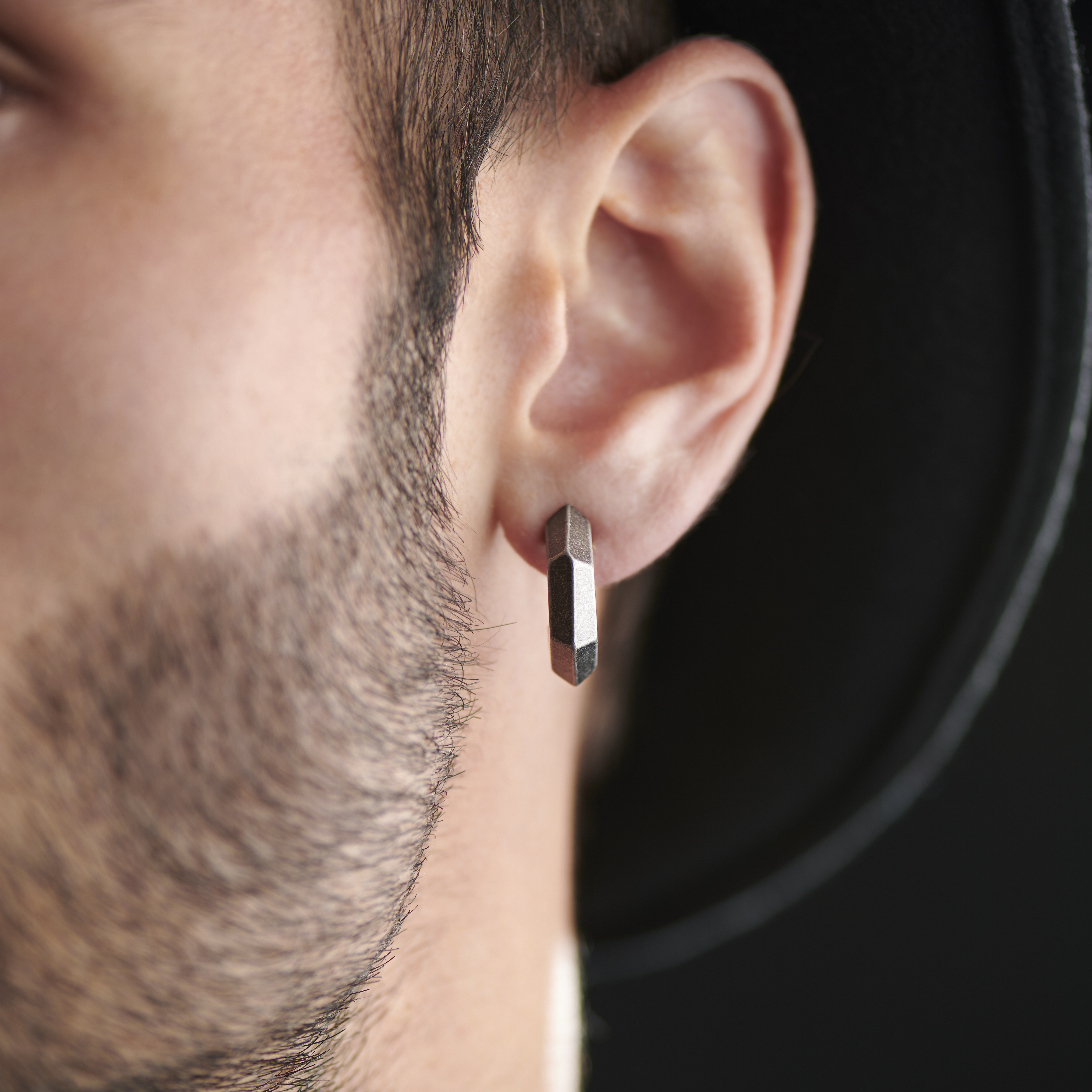 Jax Ørepynt med Grå Stålkrok - 3