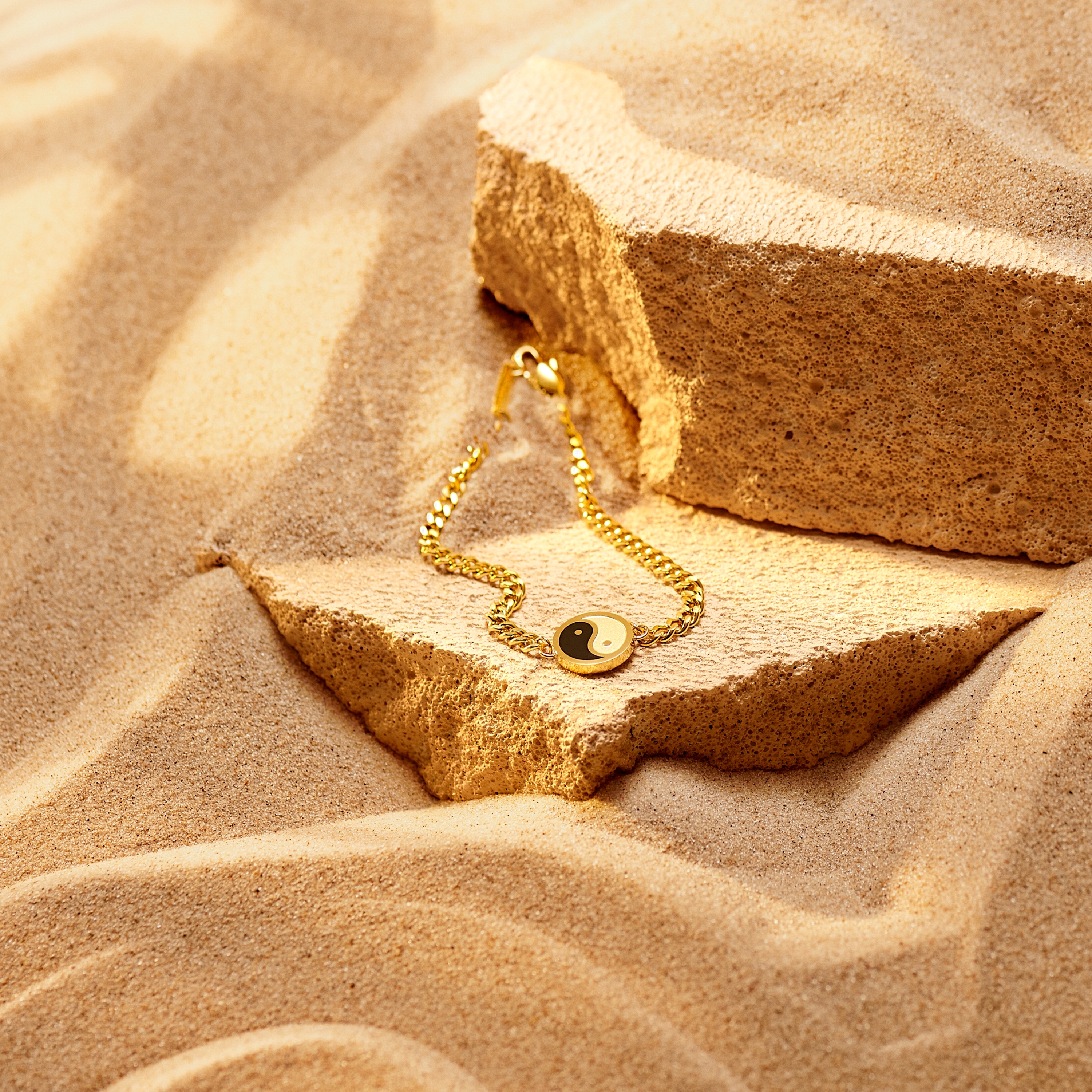 Unity | Pulseira Yin e Yang Dourada - 2