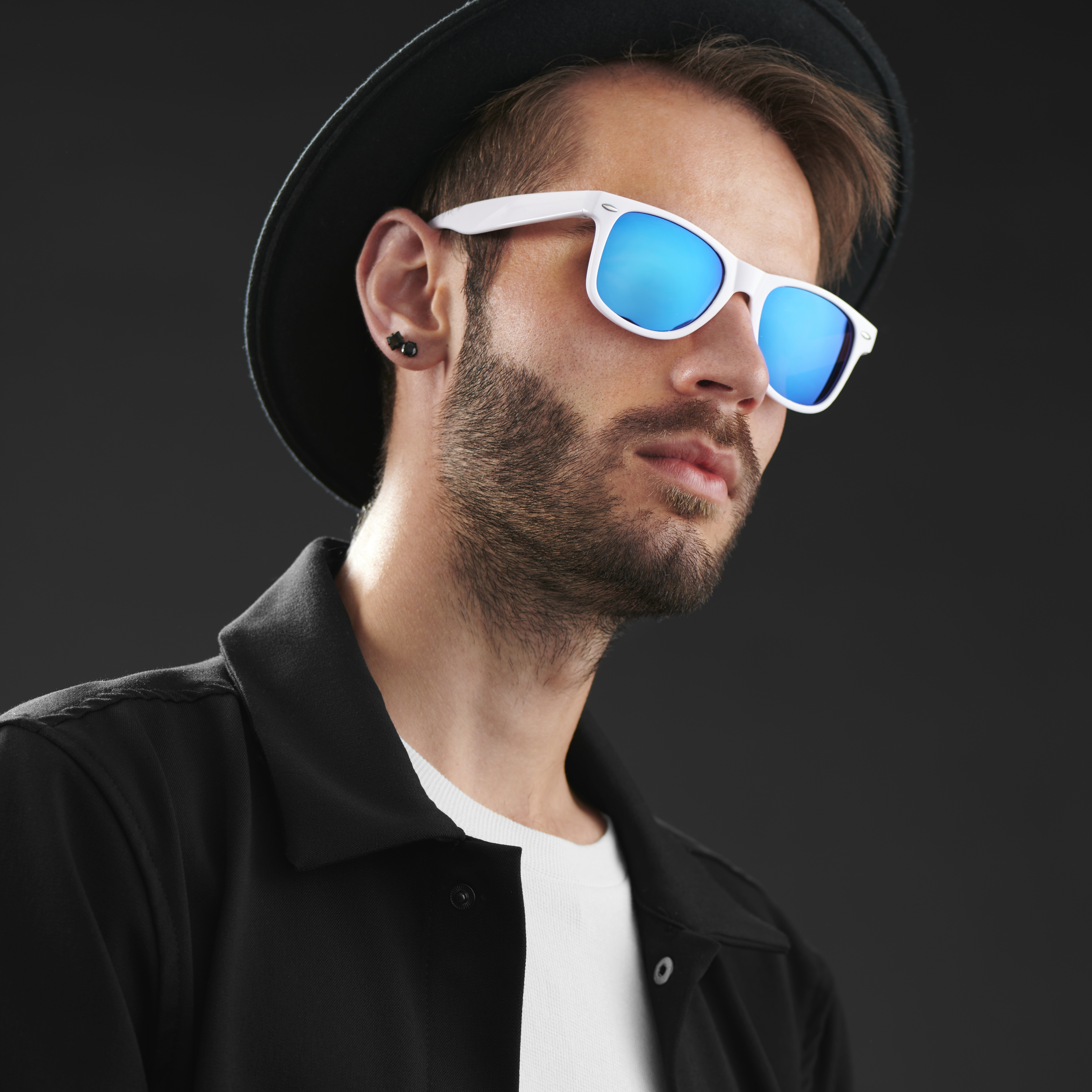 Dynamic Blue & White Sunglasses - 5