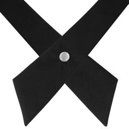Corbata cruzada negra