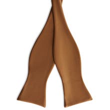 Nœuds papillon marron à nouer soi-même