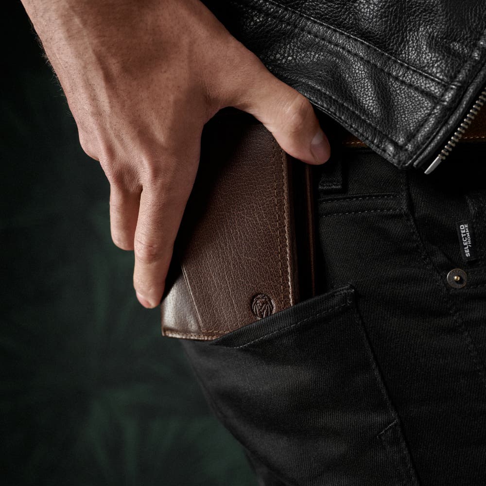 hover: Montreal | Rustic Brown RFID Leather Wallet hover: Montreal | Rustic Brown RFID Leather Wallet