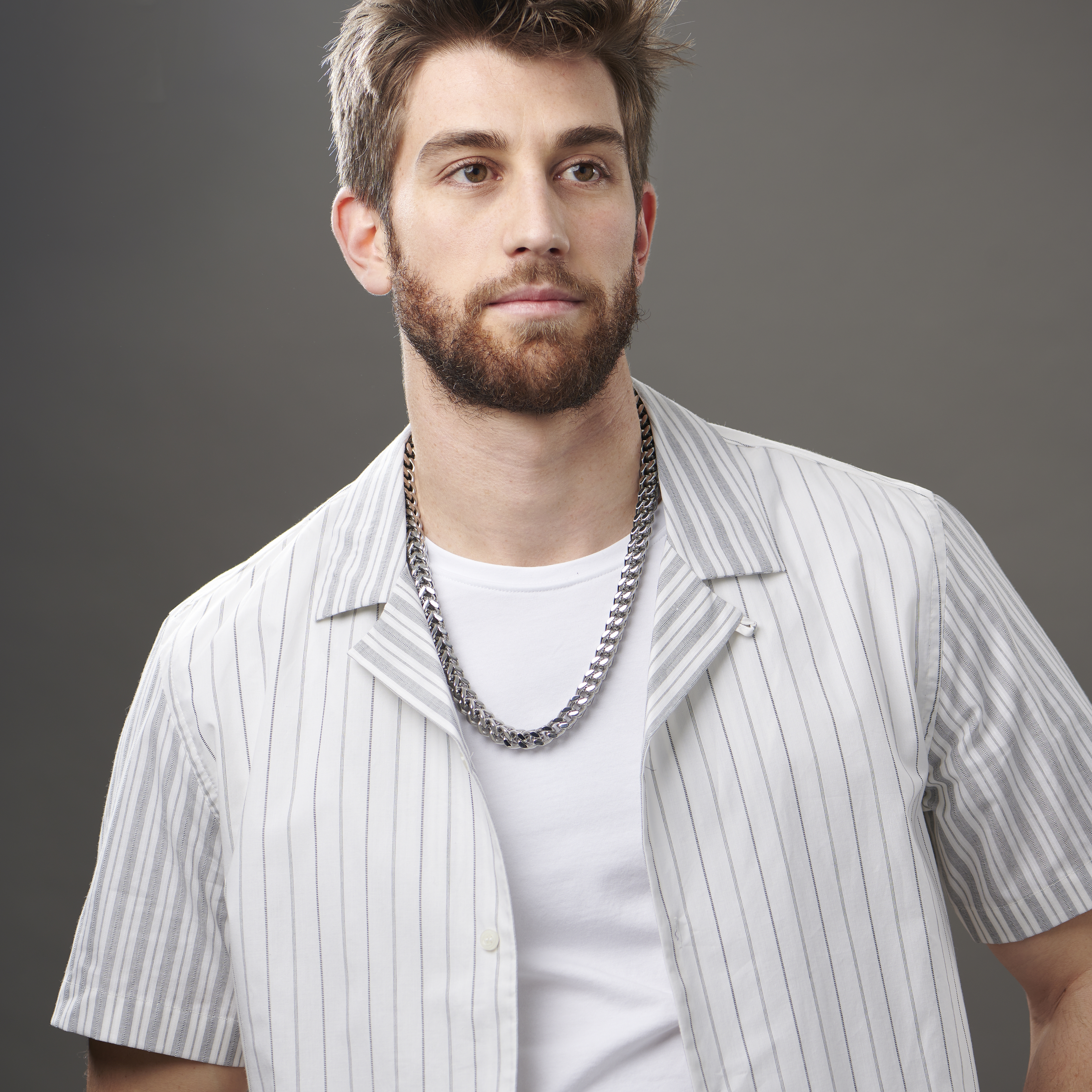 Stylische silberfarbene Stahl Halskette - 3