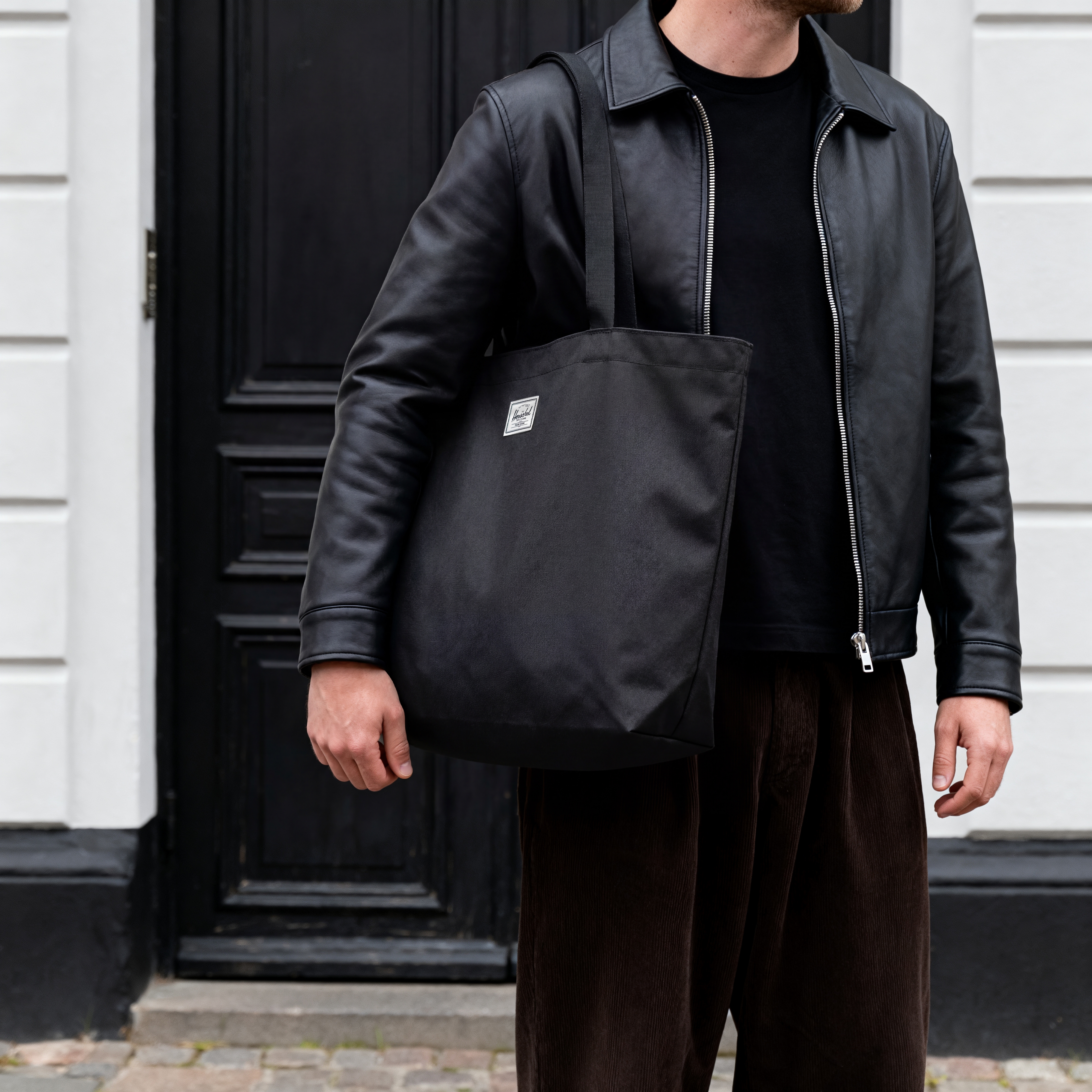 Herschel Classic™ | Tote Black - 4