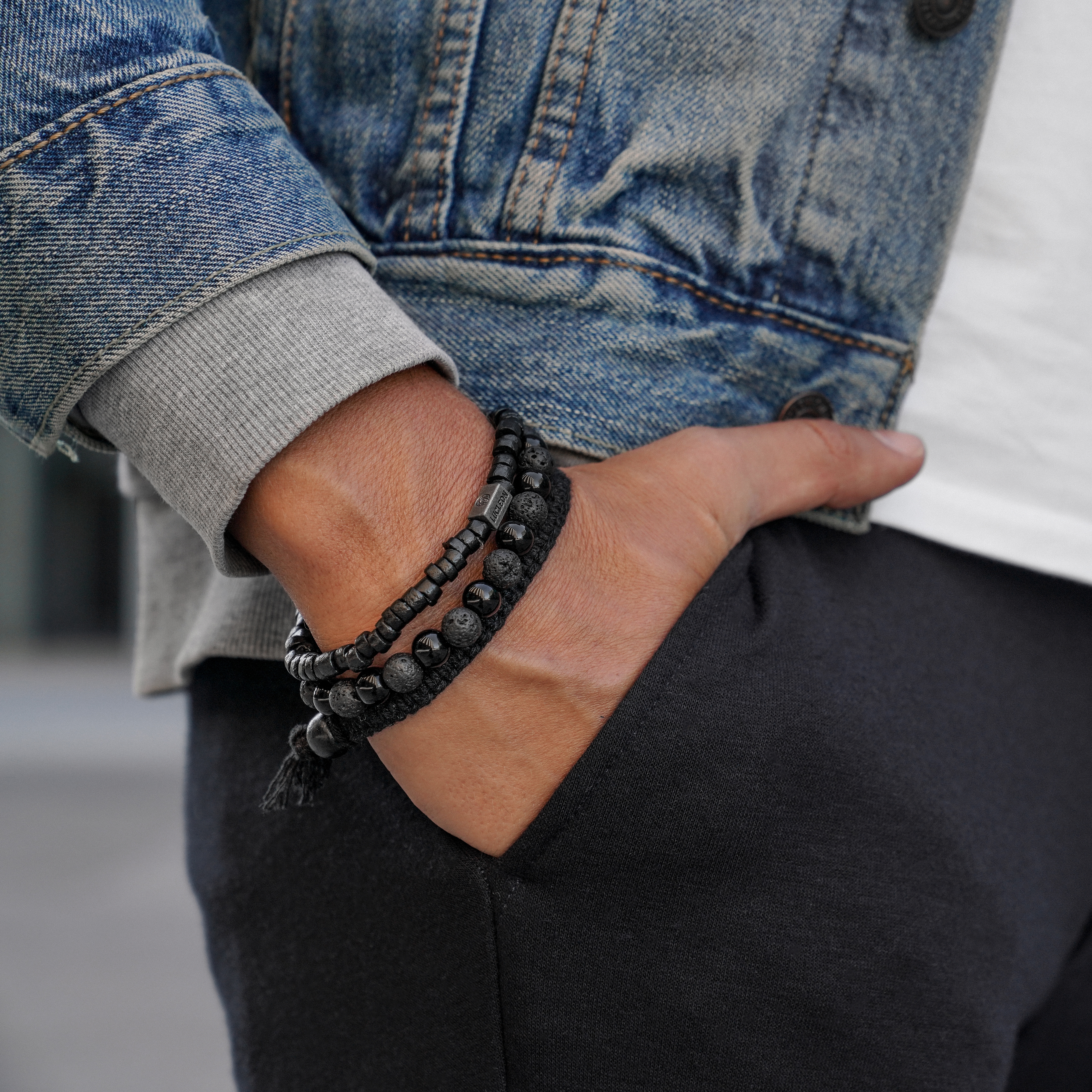 アクセサリー Rock banana Black Lava Rock, Onyx & Coconut Bracelet Set | In stock