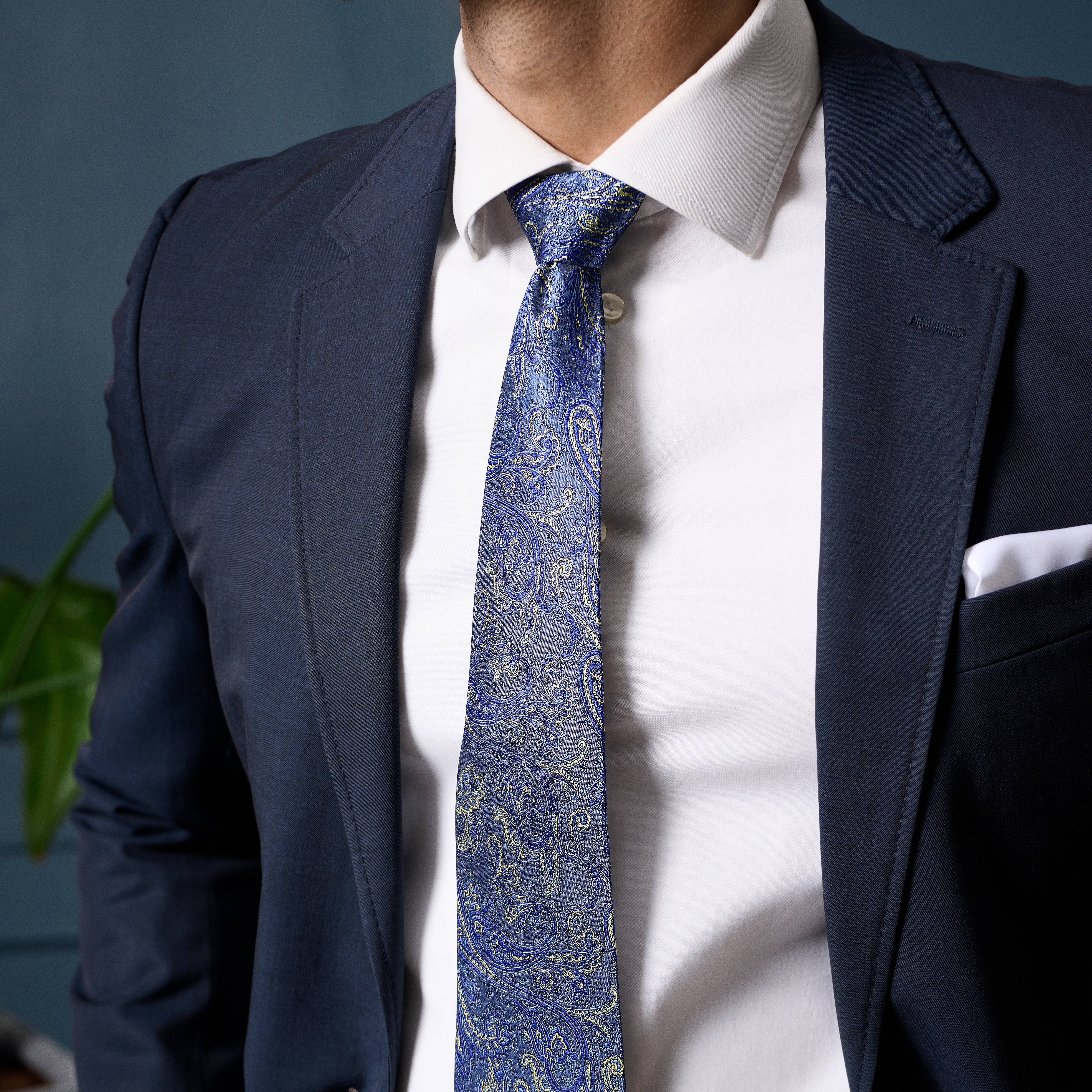 Hellblaue & goldene Seidenkrawatte mit Paisleymuster | 8 cm - 3