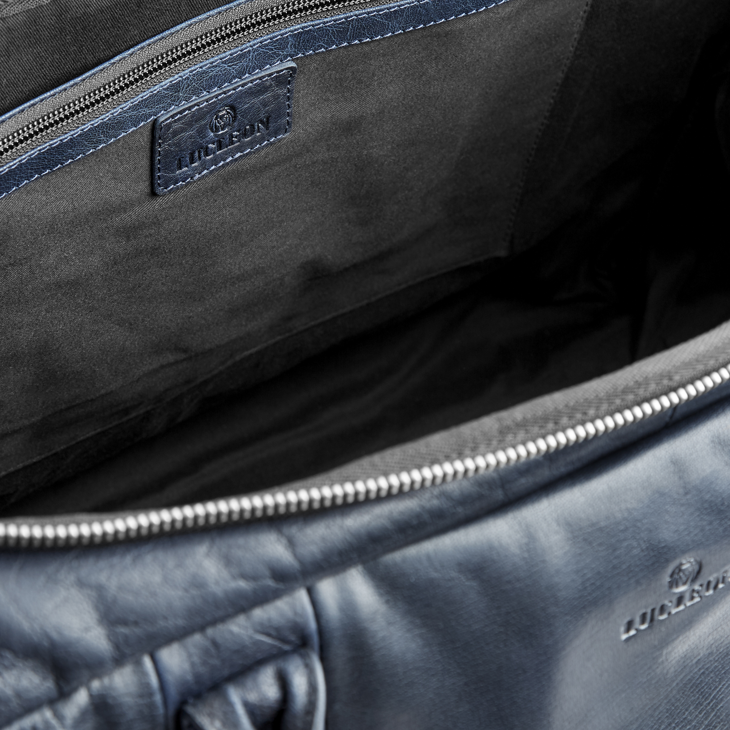 Bolsa de viaje grande de cuero azul marino Montreal - 12