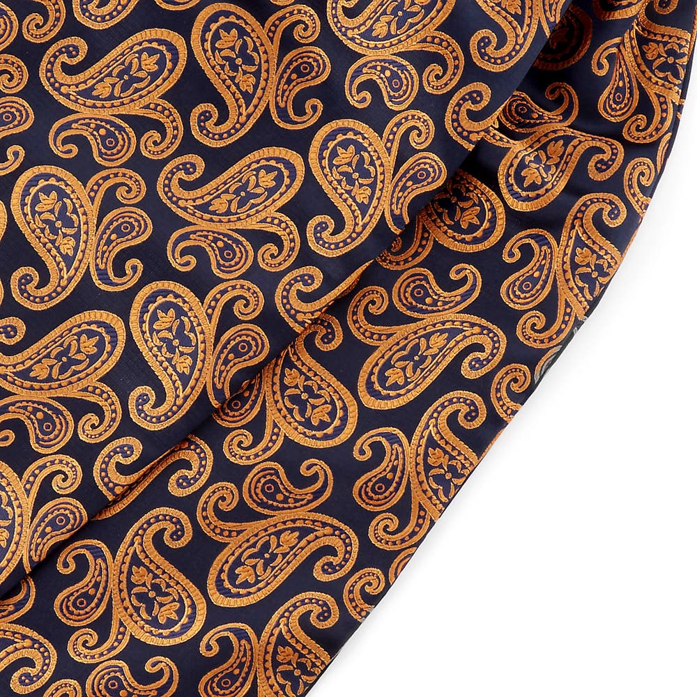 hover: Pañuelo Ascot de poliéster con estampado cachemira naranja hover: Pañuelo Ascot de poliéster con estampado cachemira naranja