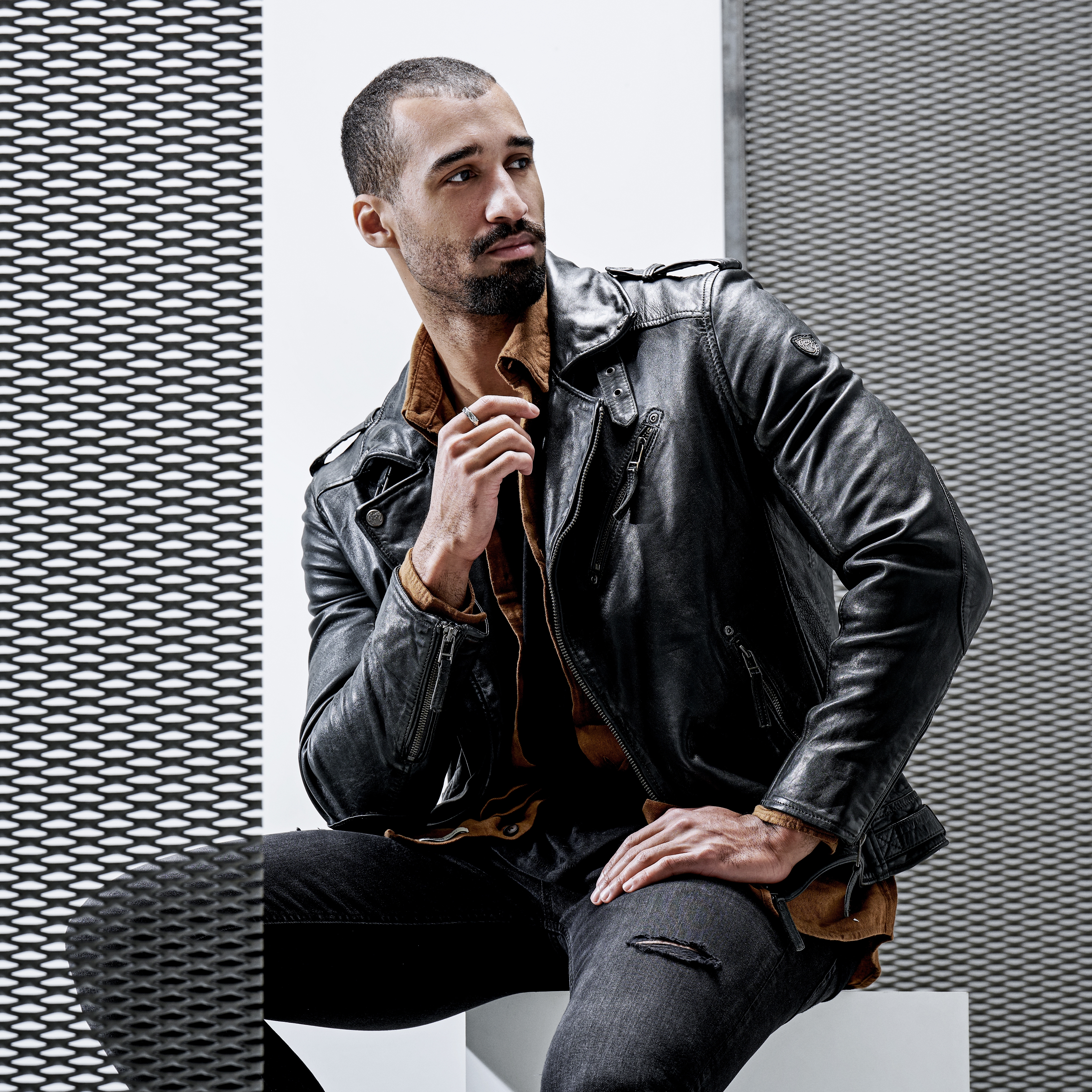 Bague en acier Pearce Crux - 5