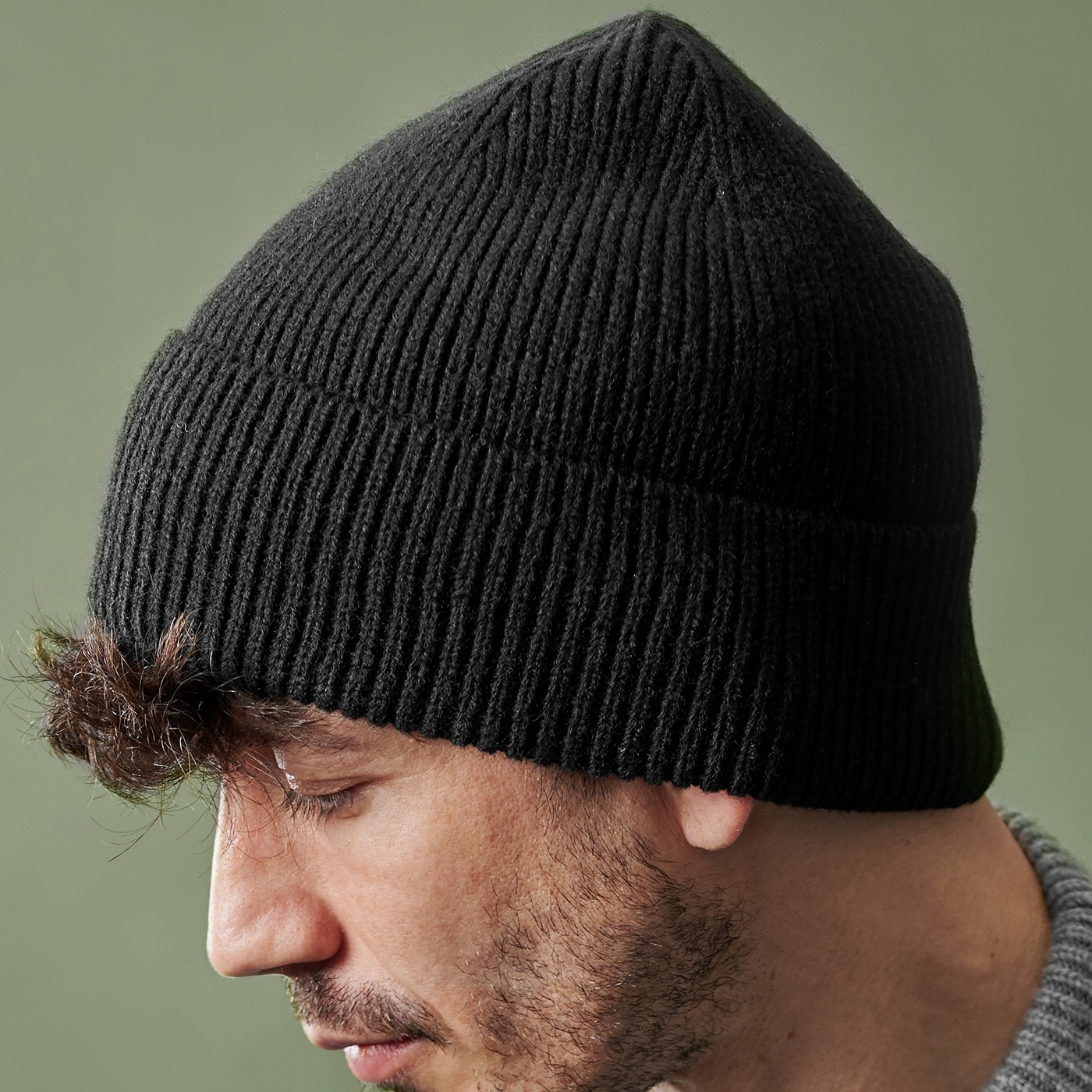 Montagna | Black Chunky Knitted Beanie | In stock! | Fawler