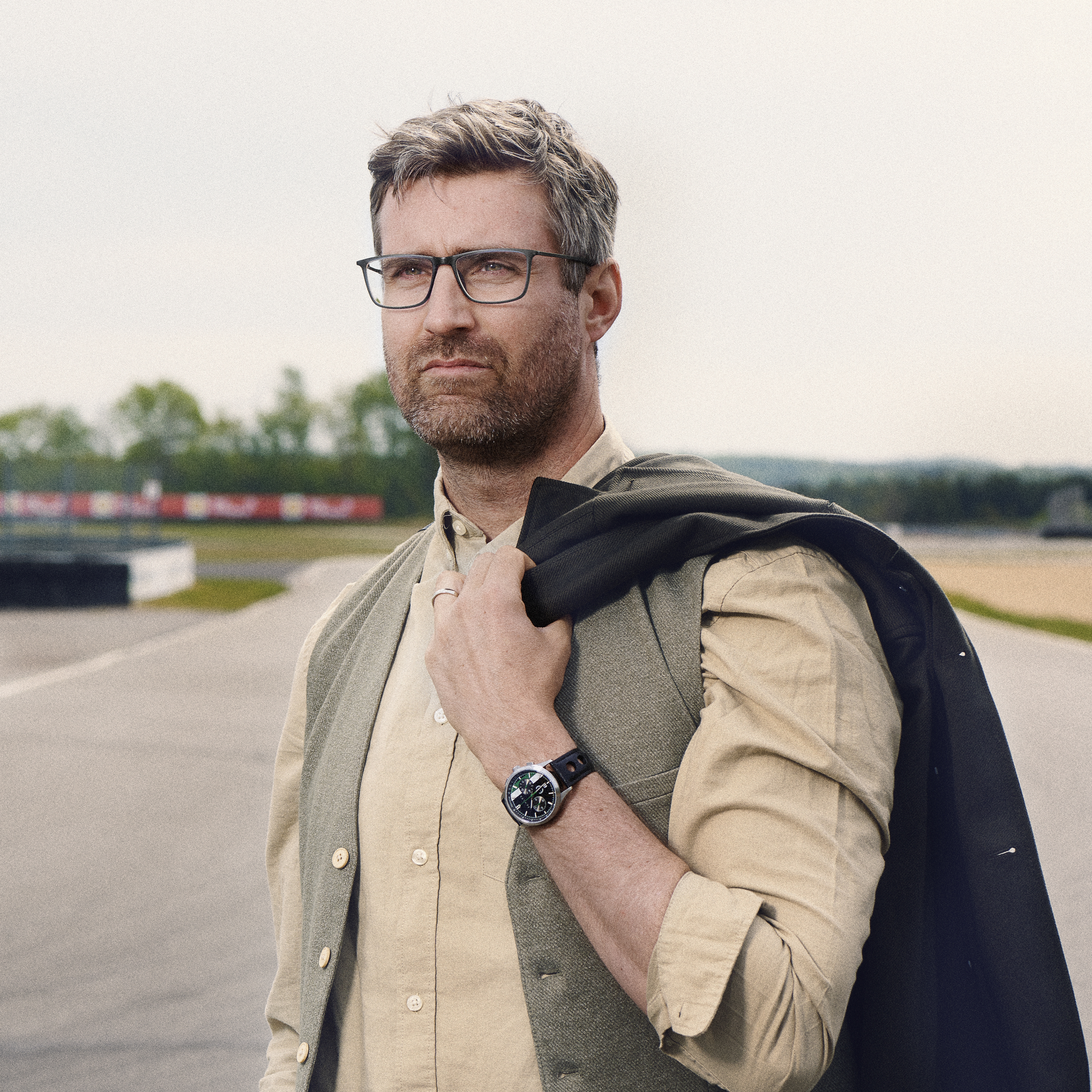 Monterey | Reloj de carreras en blanco y verde - 5