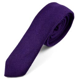 Ręcznie wykonany fioletowy krawat w surowym stylu