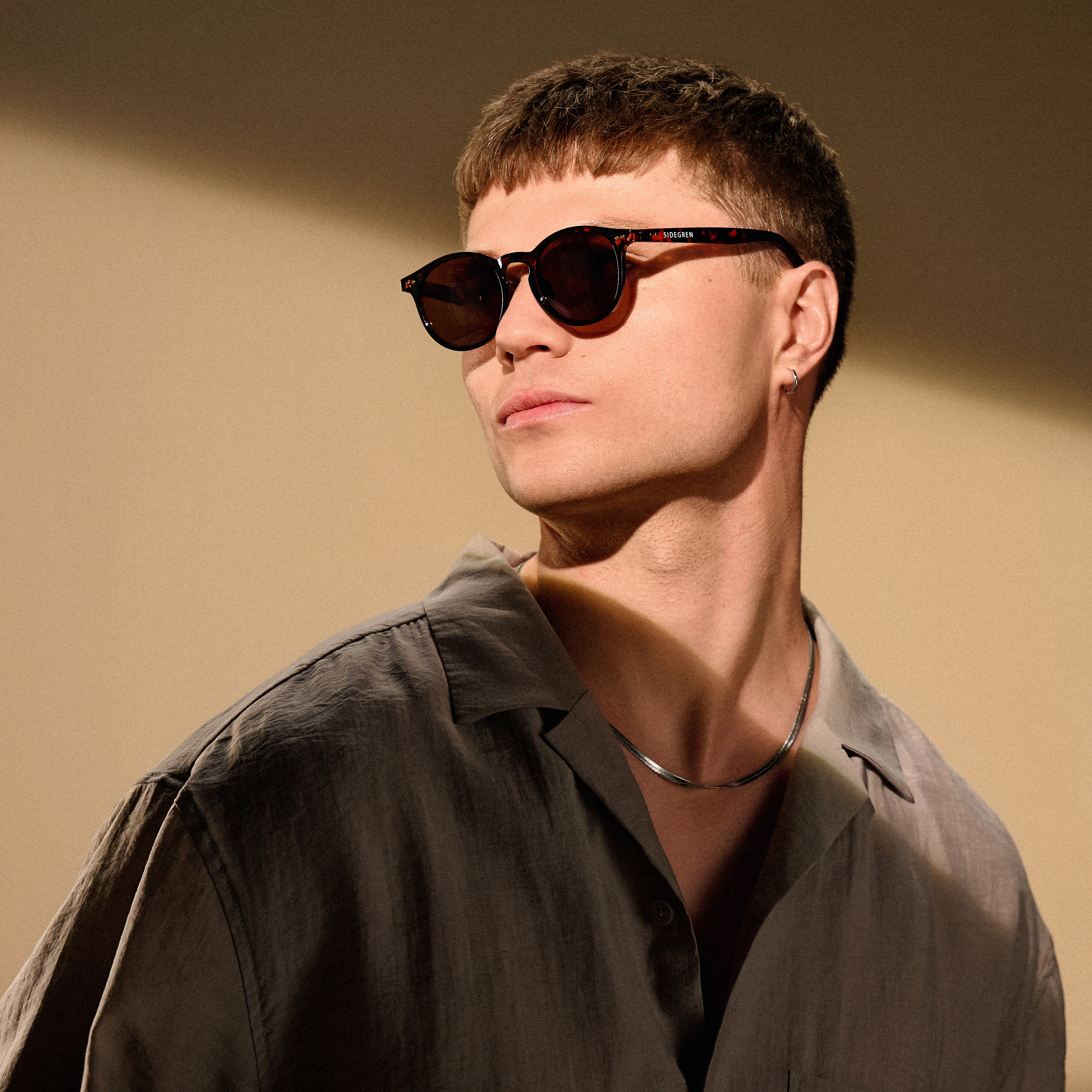 Lunettes de soleil rondes écaille avec verres marron polarisés - 4