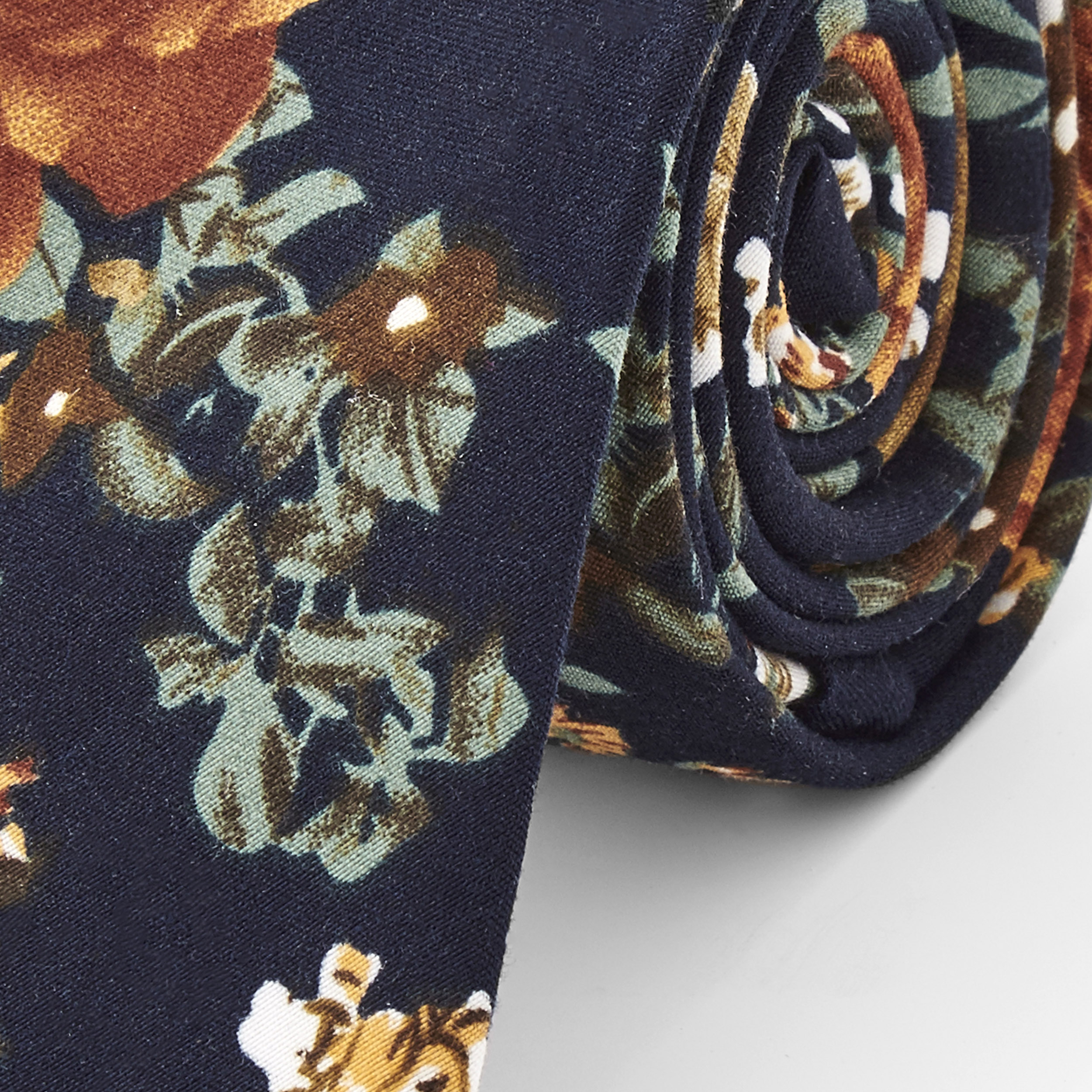 Livlig Blomstret Slips - 2