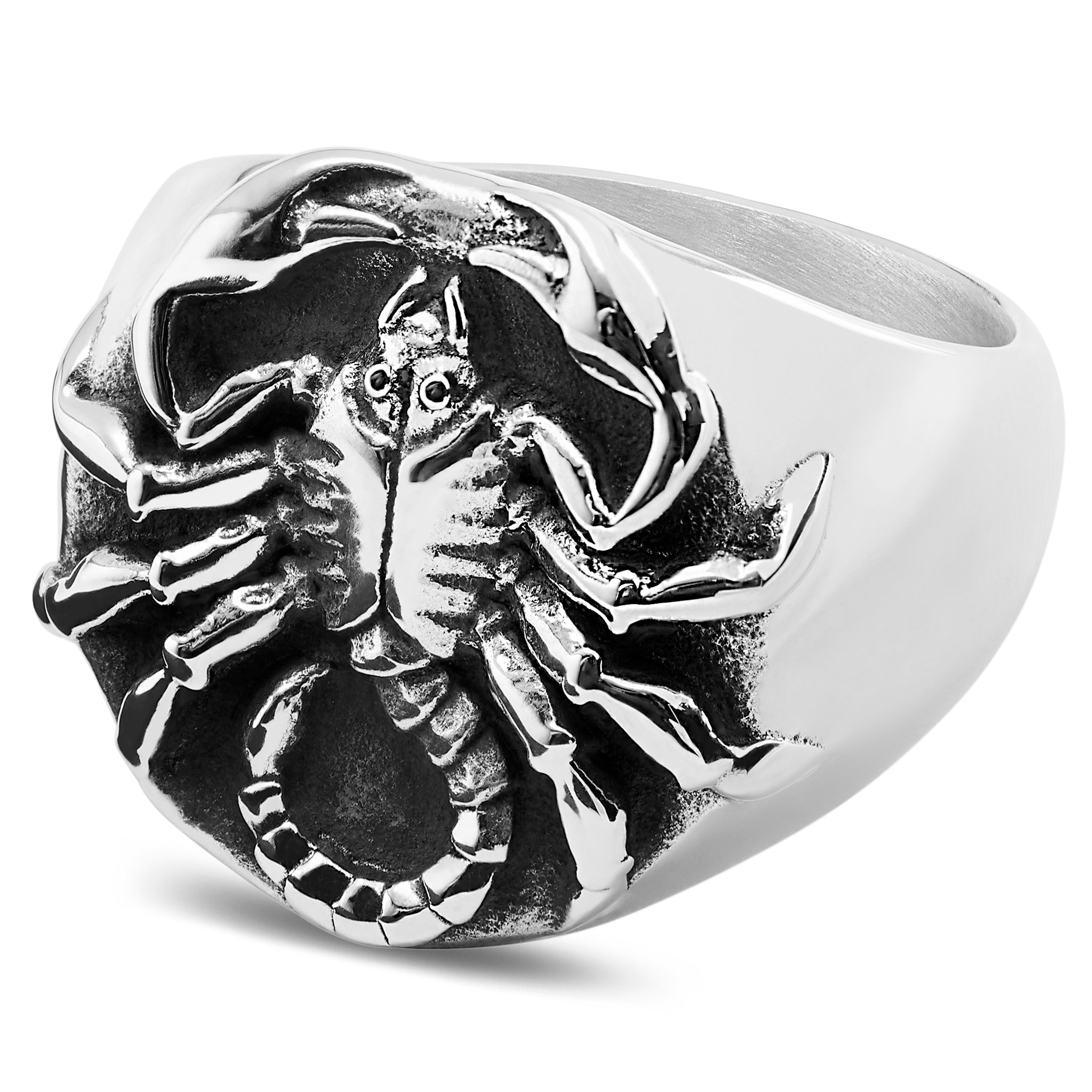 Anello con sigillo a forma di scorpione color argento