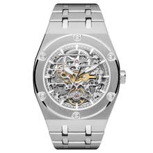 Meeste roostevabast terasest kellad