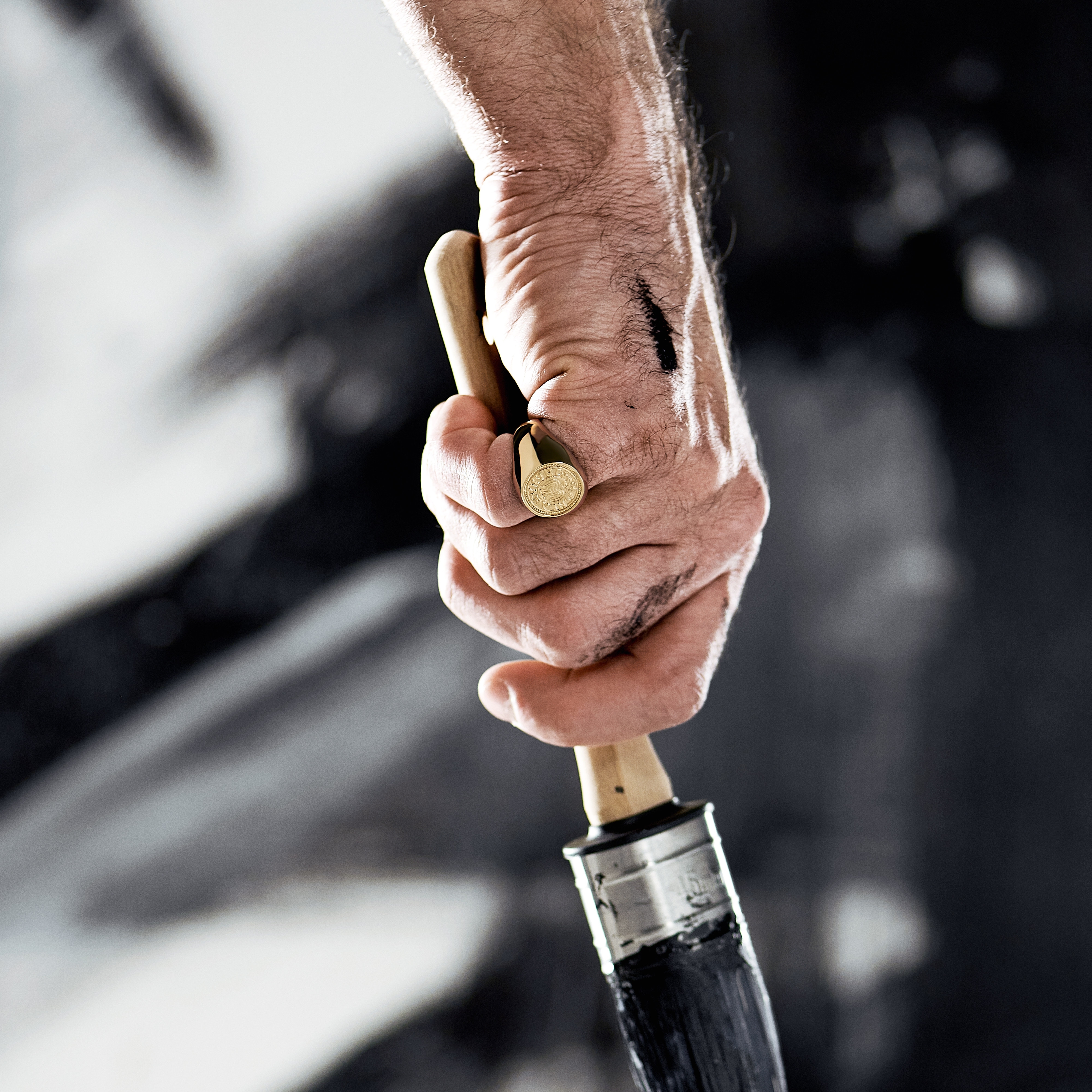 Aras | Gold-tone Raven Penny Pinky Signet Ring - 2