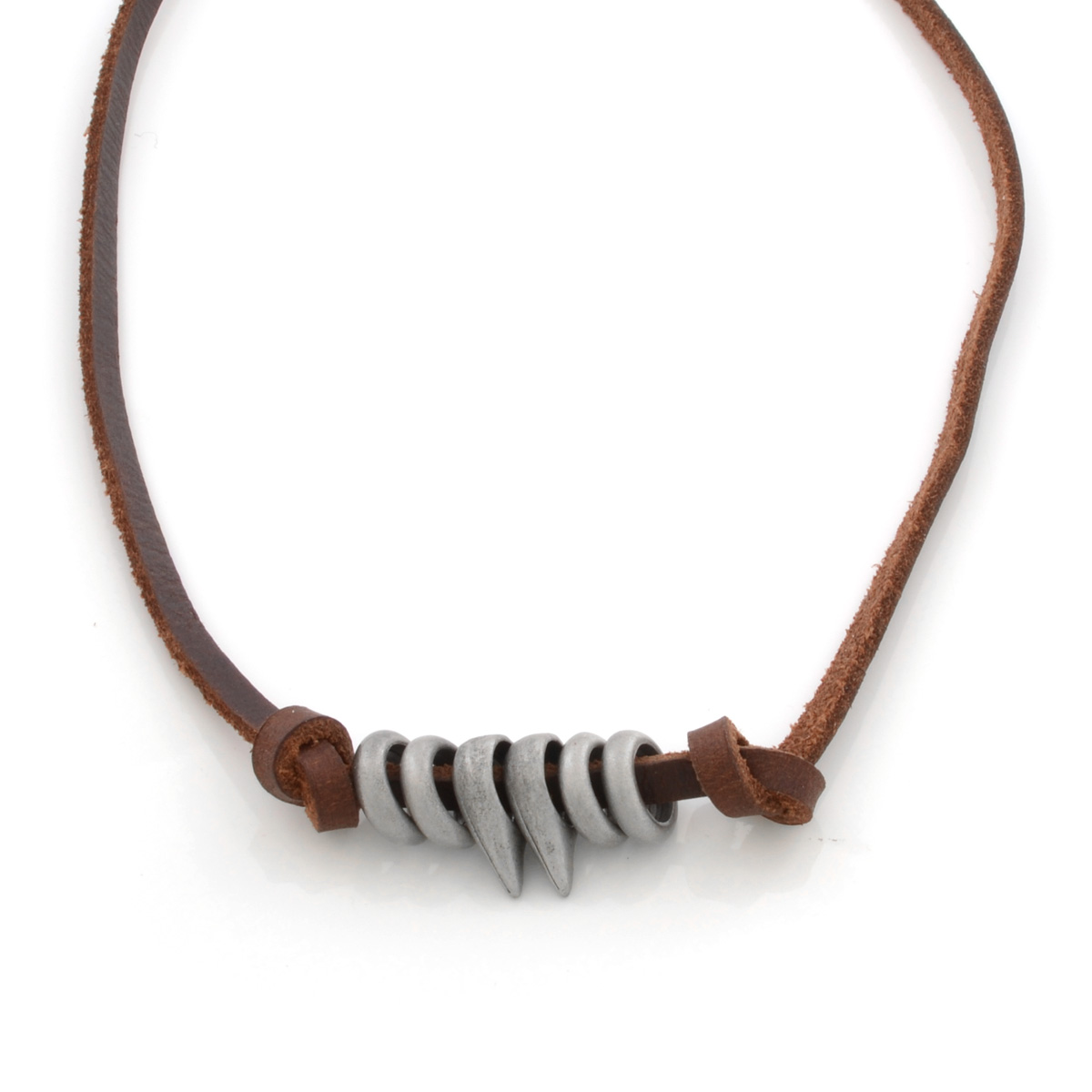 Neandertālieša ādas kaklarota - 1