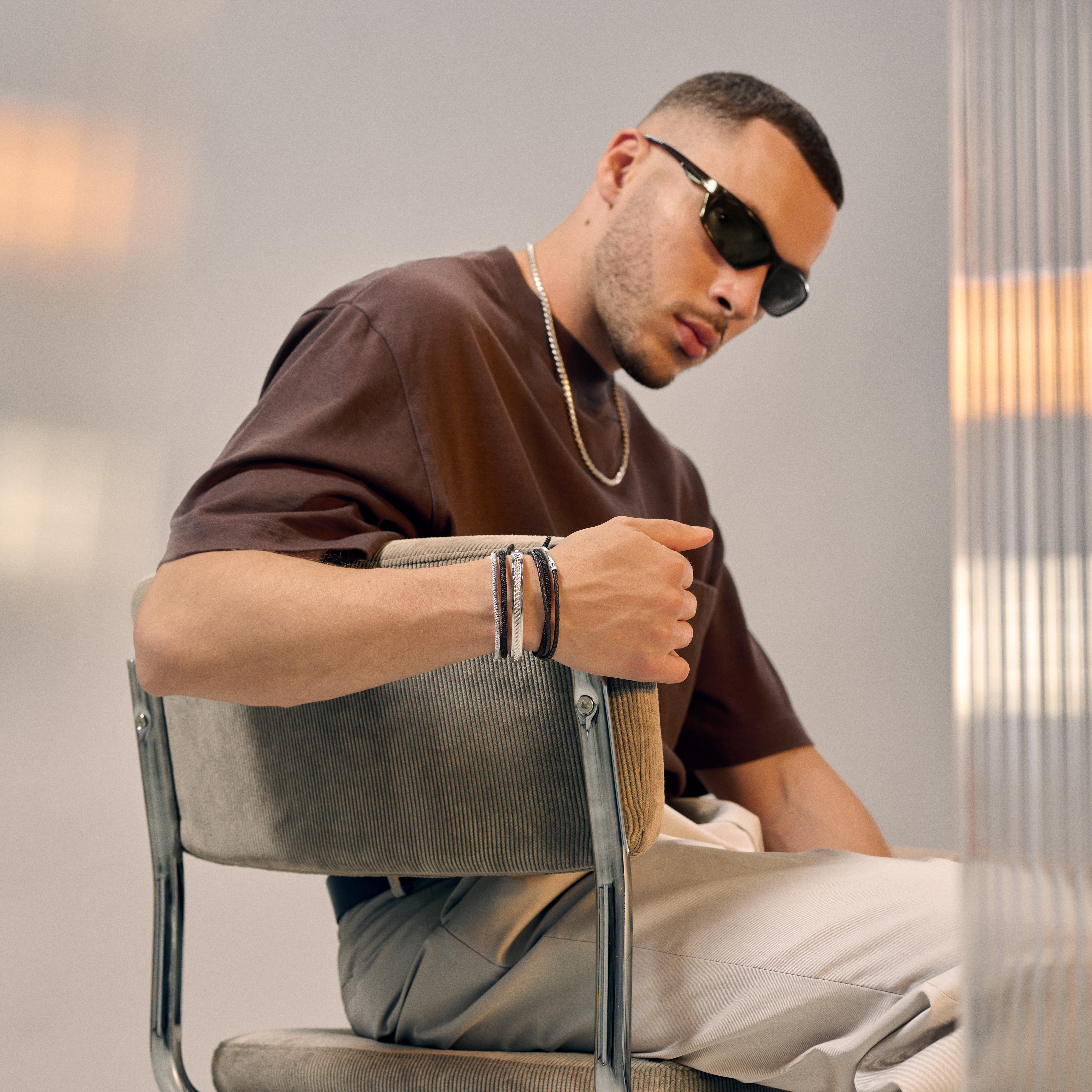 Sportieve Zwarte Zonnebril met Gepolariseerde 'Smoked' Glazen - 4