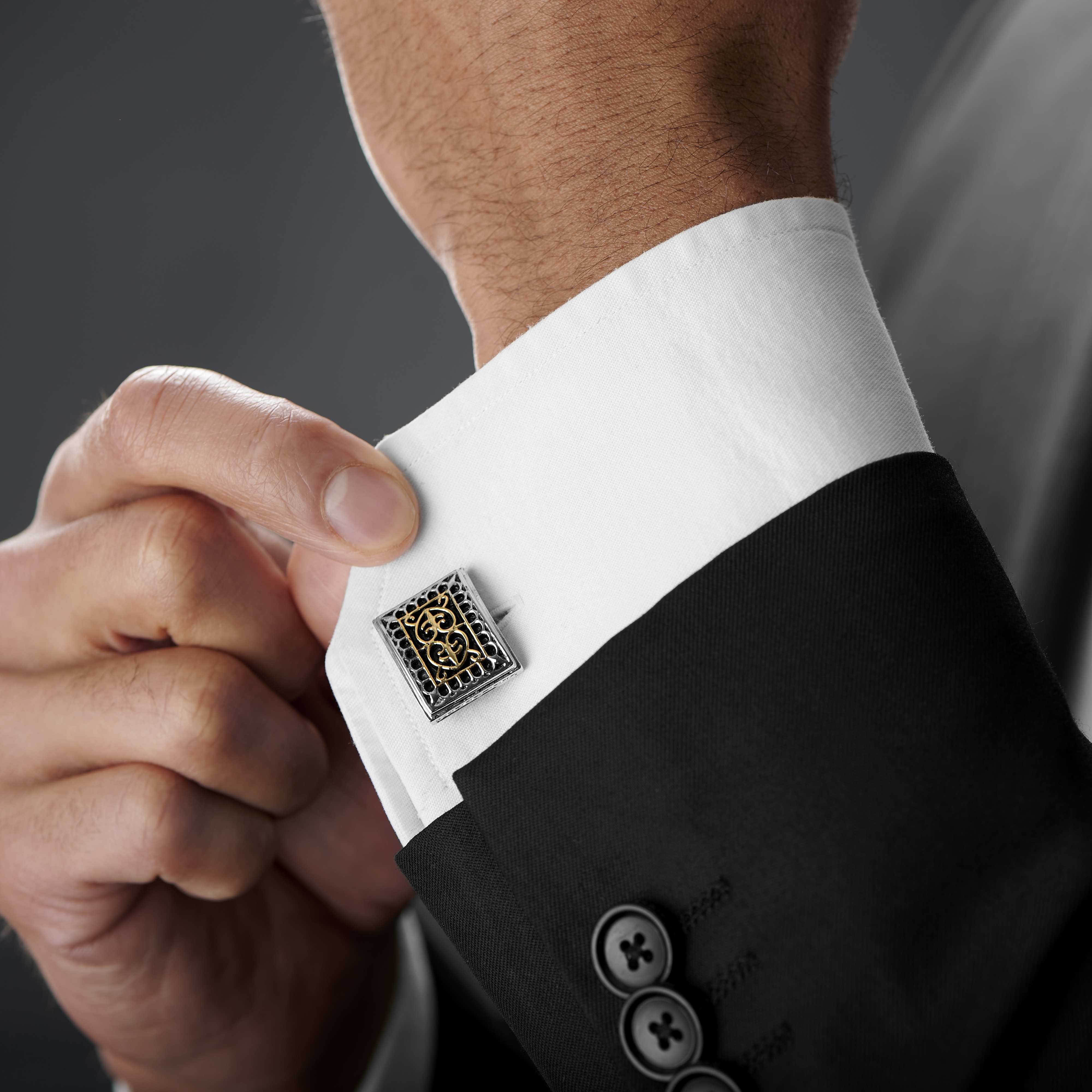 Средновековни метални копчета за ръкавели - 3