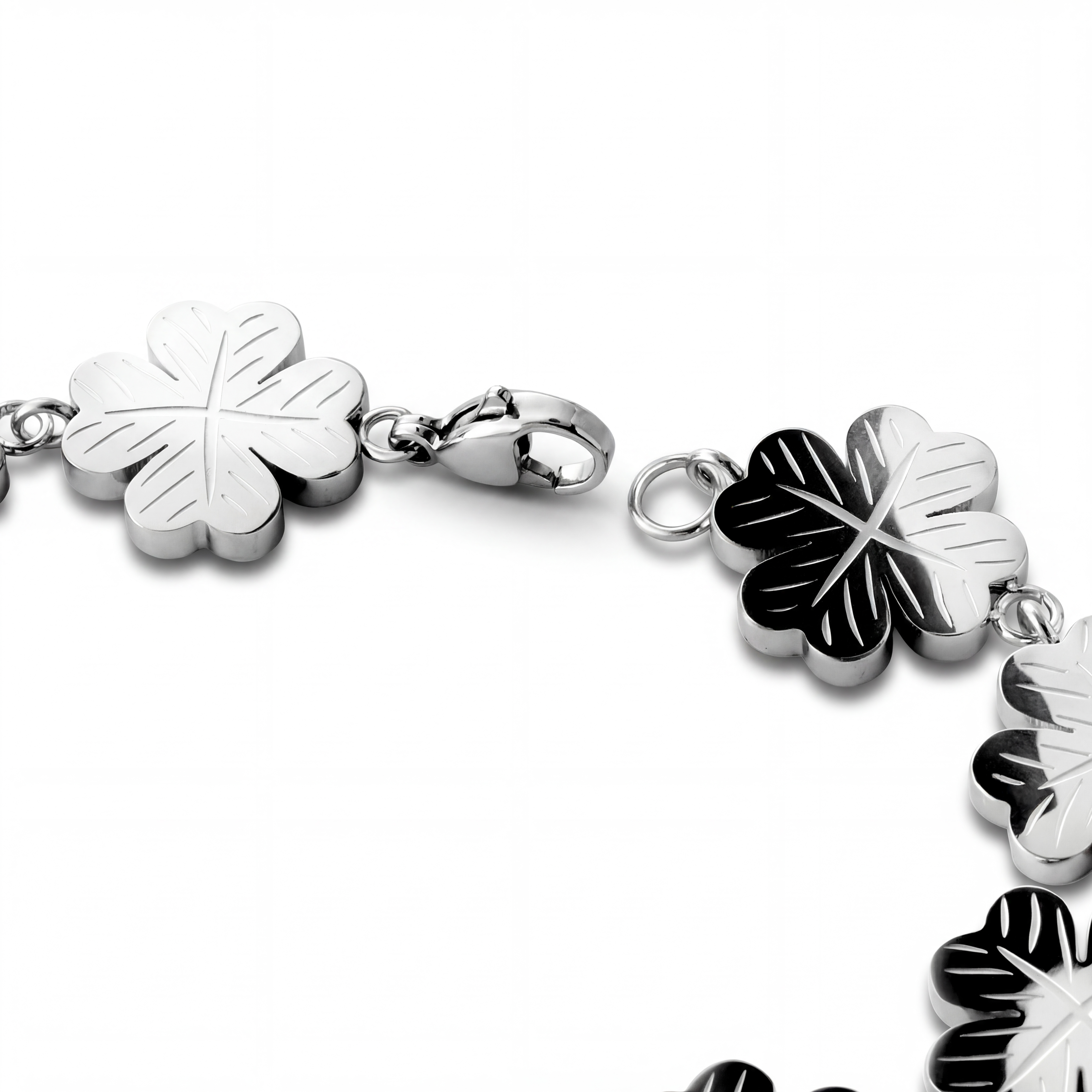 Clover | Ezüst tónusú rozsdamentes acél lóhere karkötő 15 mm - 2