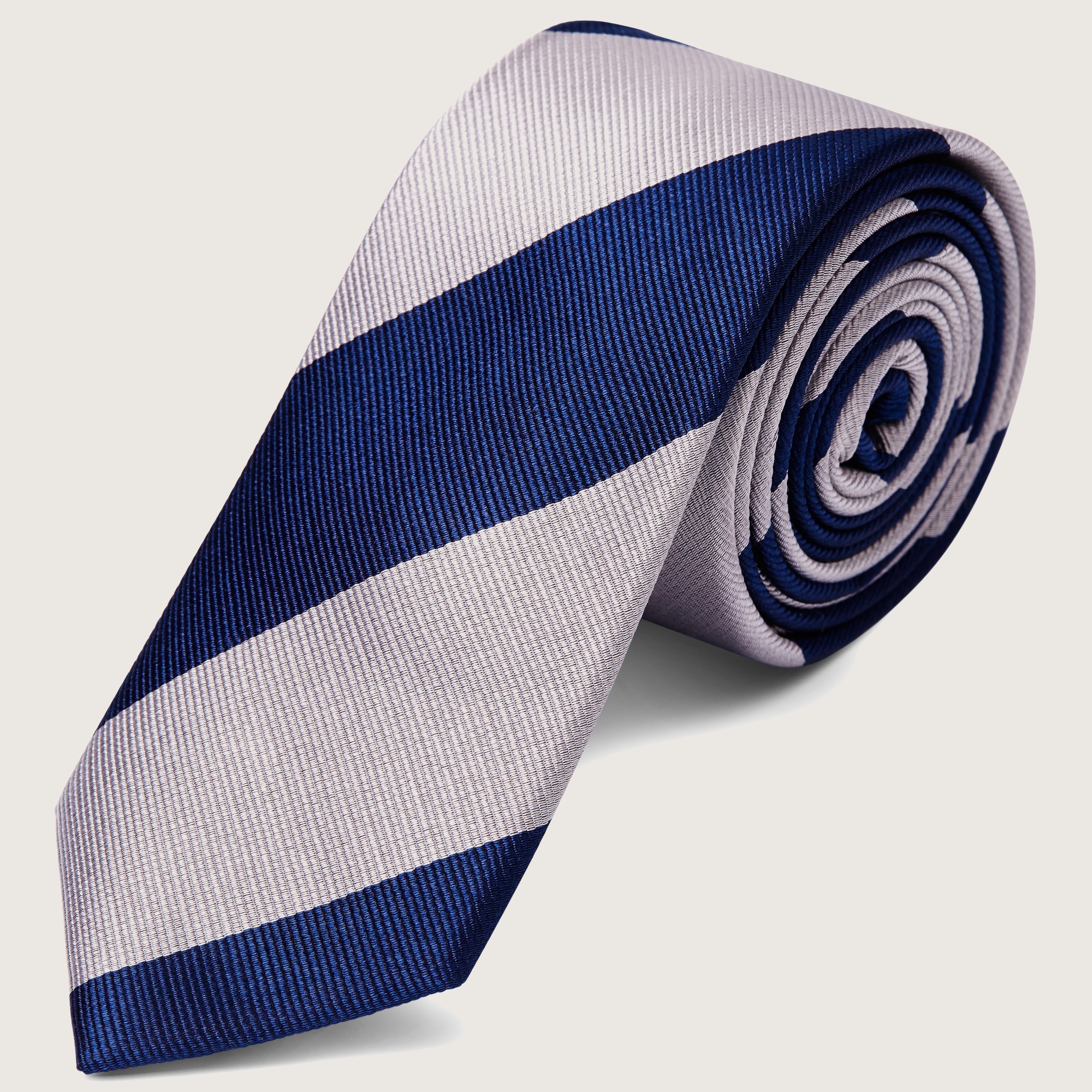 TigerTie Cravatta In Seta Blu Reale Con Motivi Bianco E Argento – 100% Seta – Lunghezza 152 Cm, Larghezza 8 Cm
