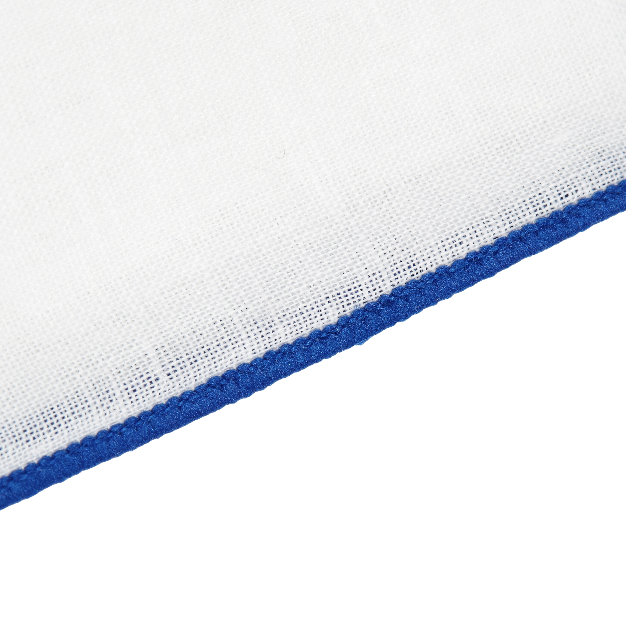 Biela vreckovka do saka s modrými okrajmi  - 2