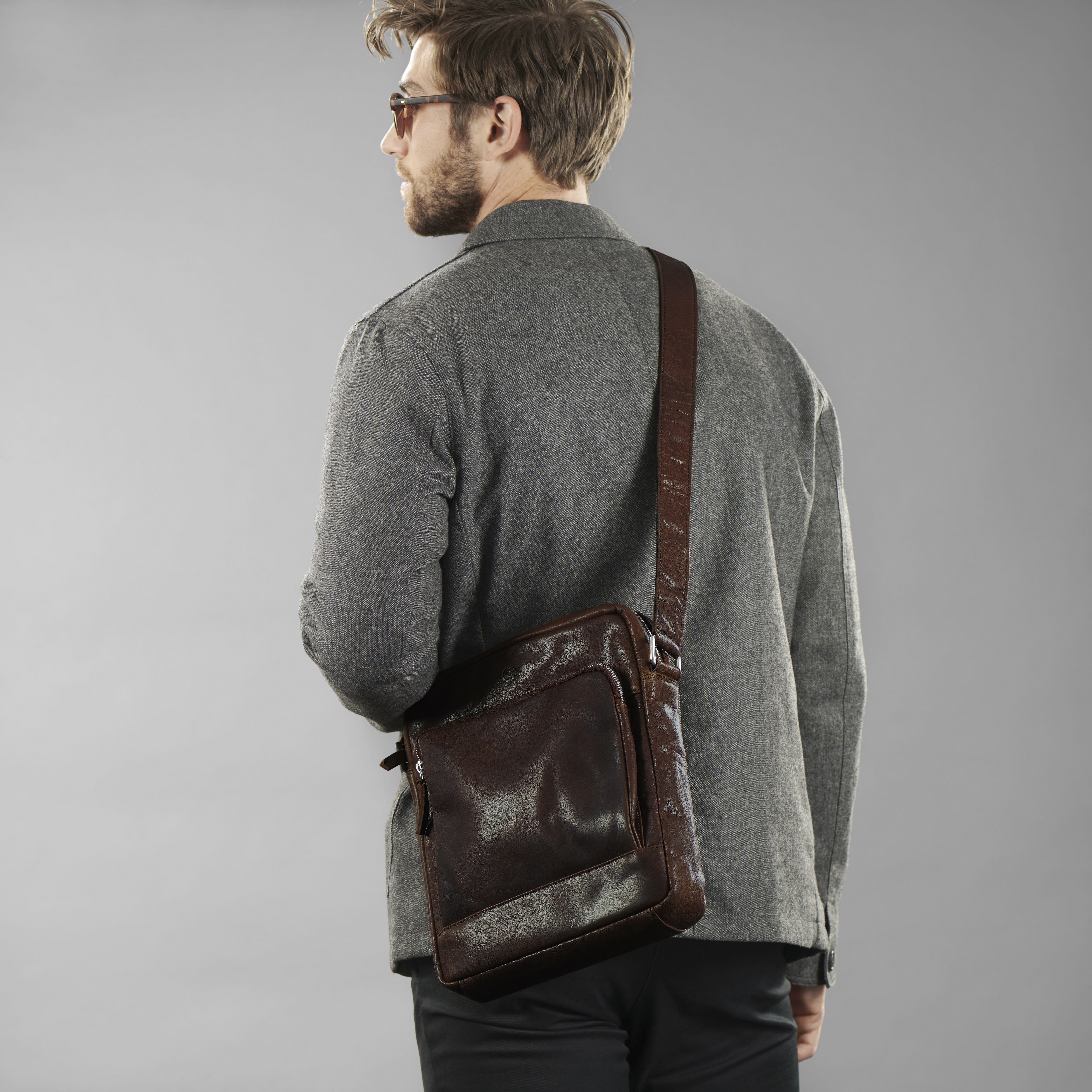 Montreal Classic Brown Leather City Bag - 6