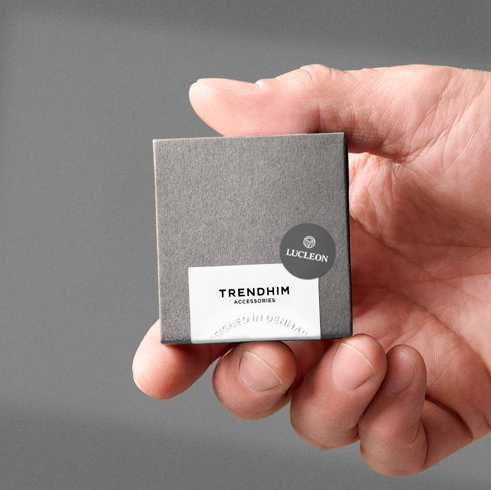 Essentials | 1 mm Gulltonet Halskjede med Rektangulære Lenker - 4