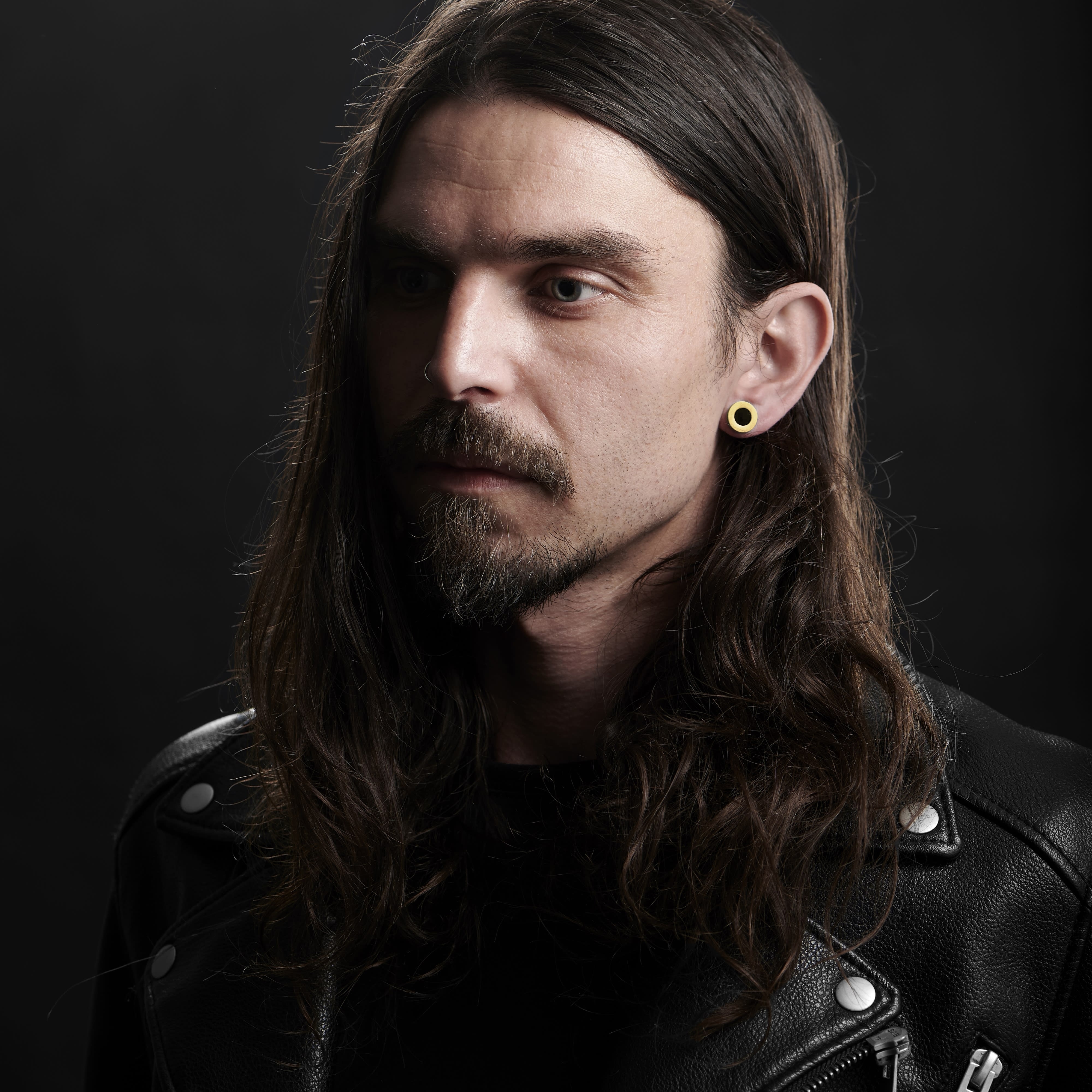 Χρυσαφί Ατσάλινο Σκουλαρίκι Flesh Tunnel με Χοντρή Στεφάνη - 5