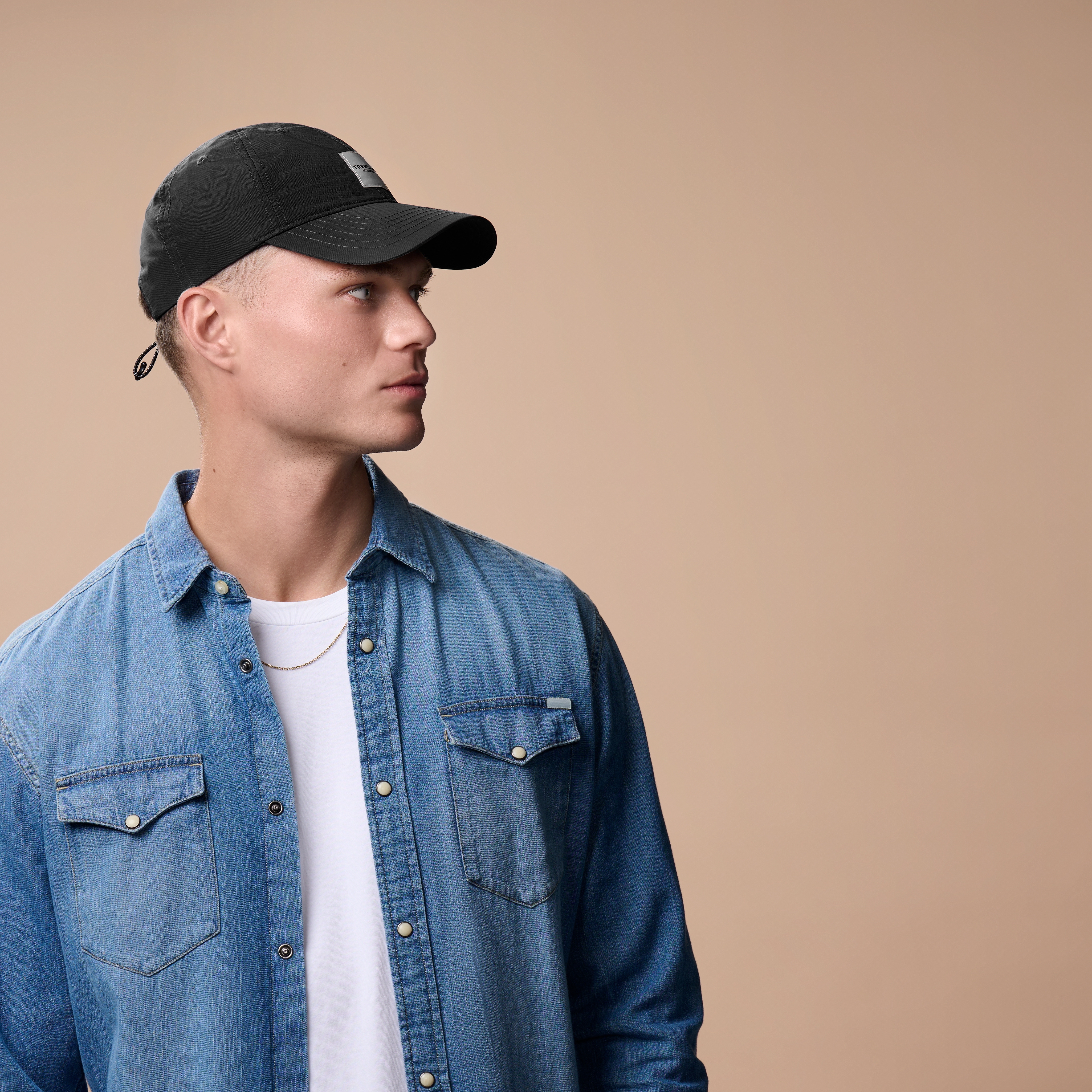 Čierna mäkká šiltovka z nylonu - 3