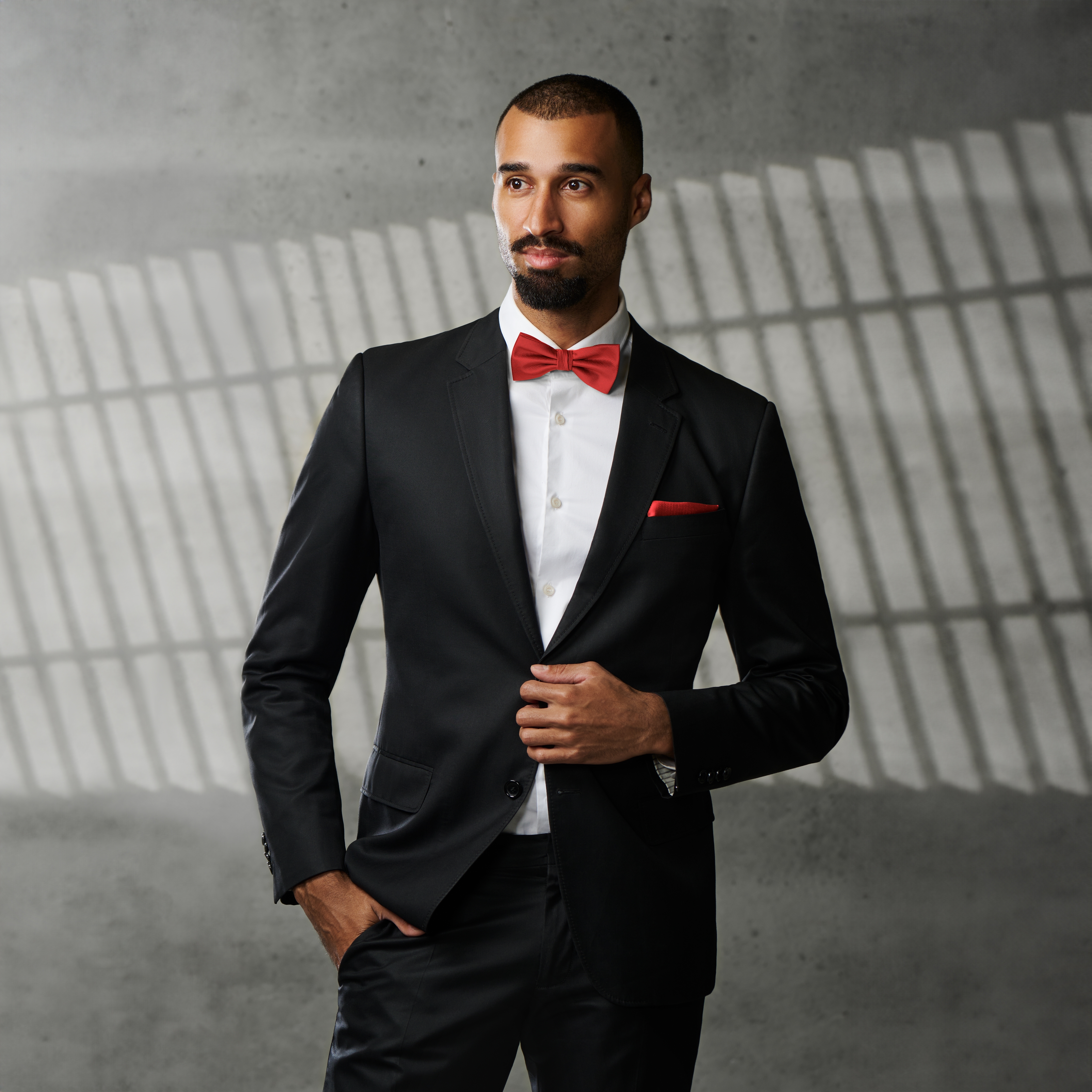 Red Pre-Tied Silk-Twill Bow Tie  - 2