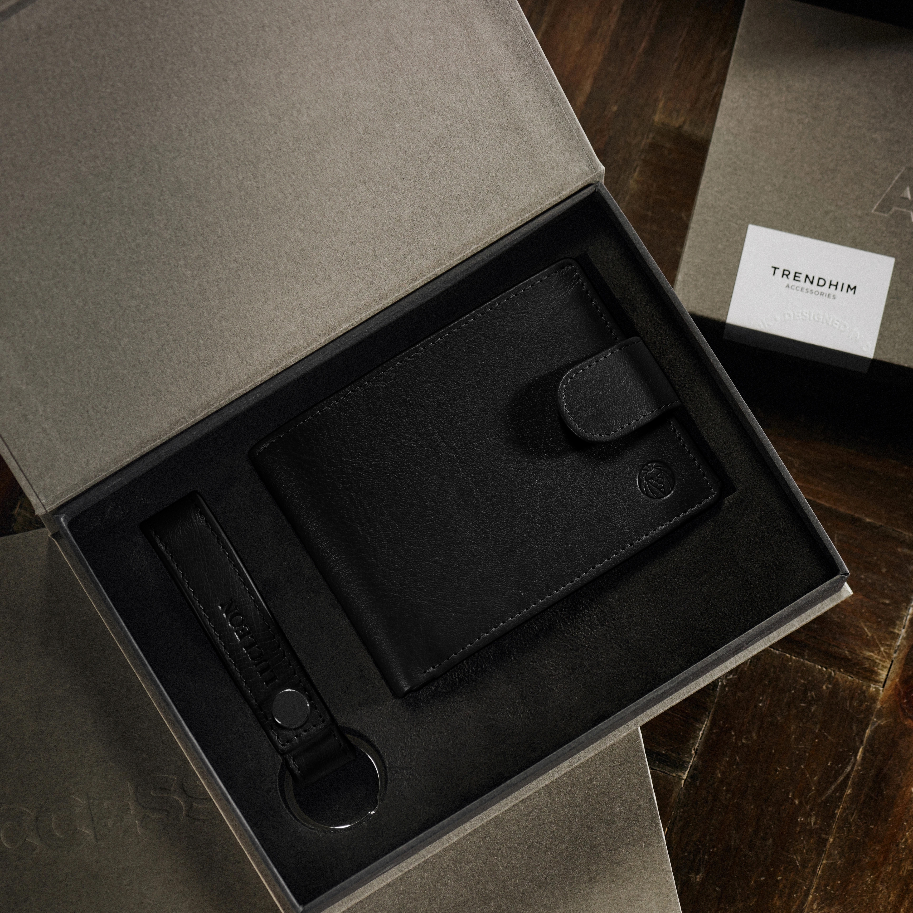 Coffret-cadeau avec portefeuille en cuir de buffle noir à blocage RFID - 5