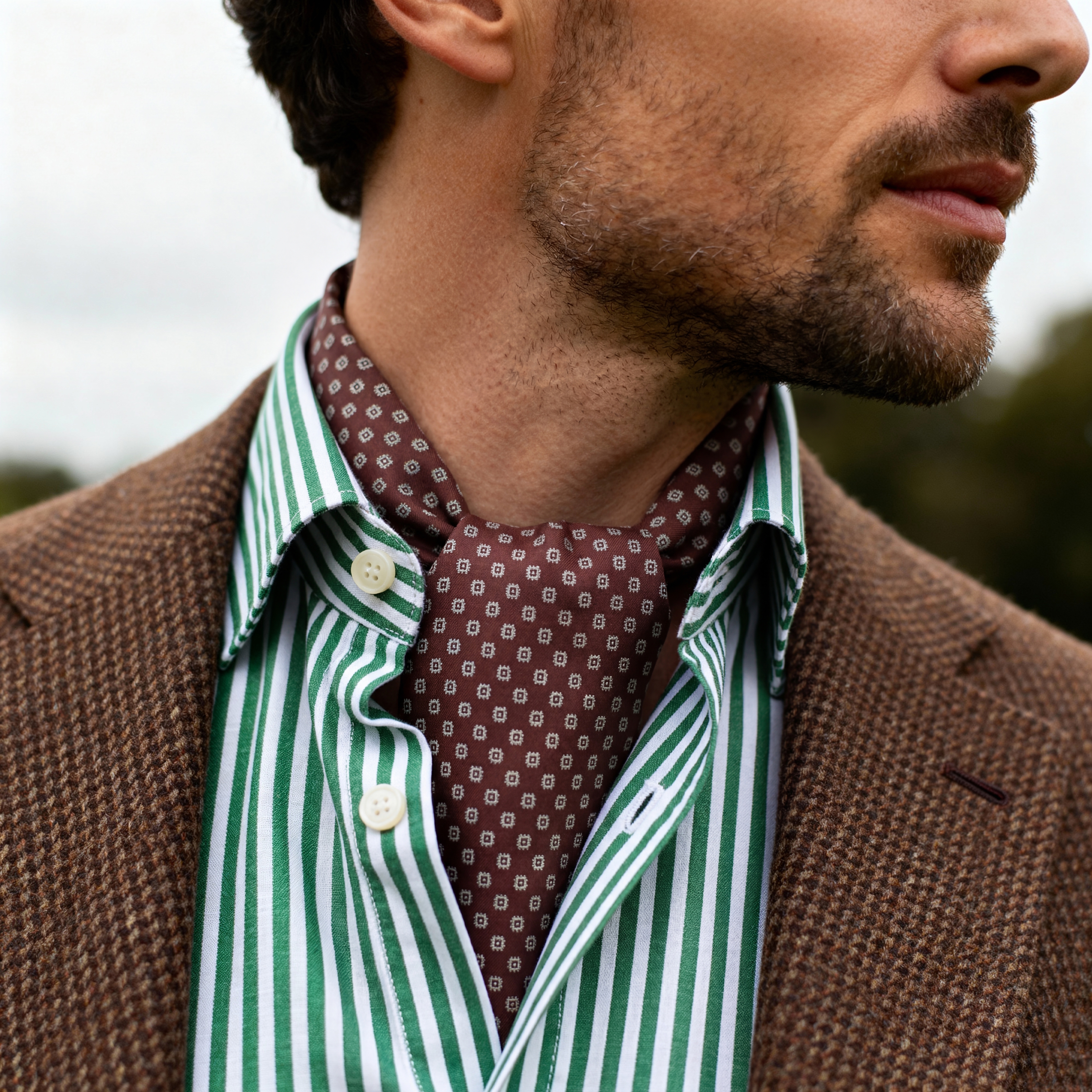 Bordo pikčasti geometrijski svileni Ascot - 2