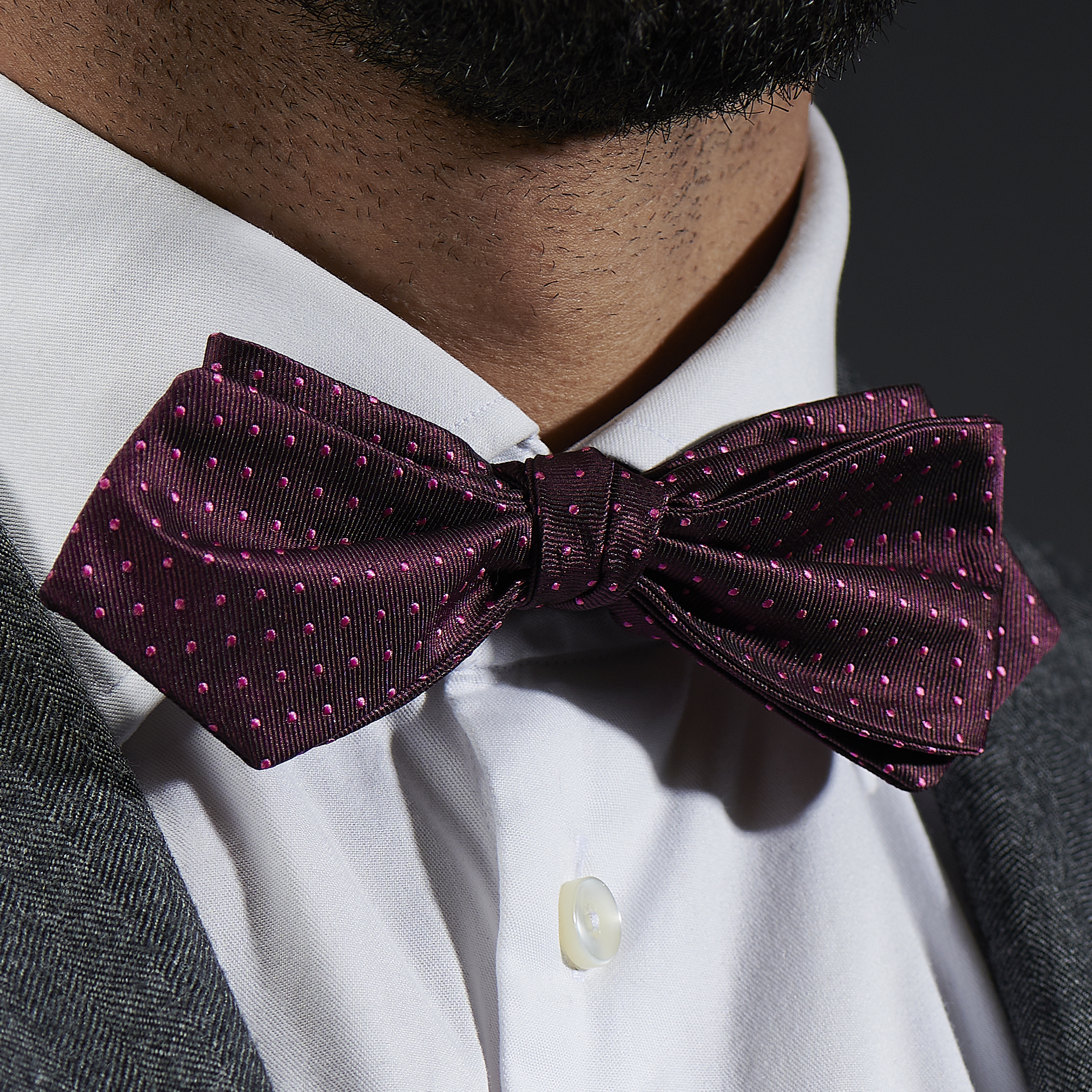 New formal Men's Diamond Shape Pre-tied Bow Tie & Hankie purple black stripes 