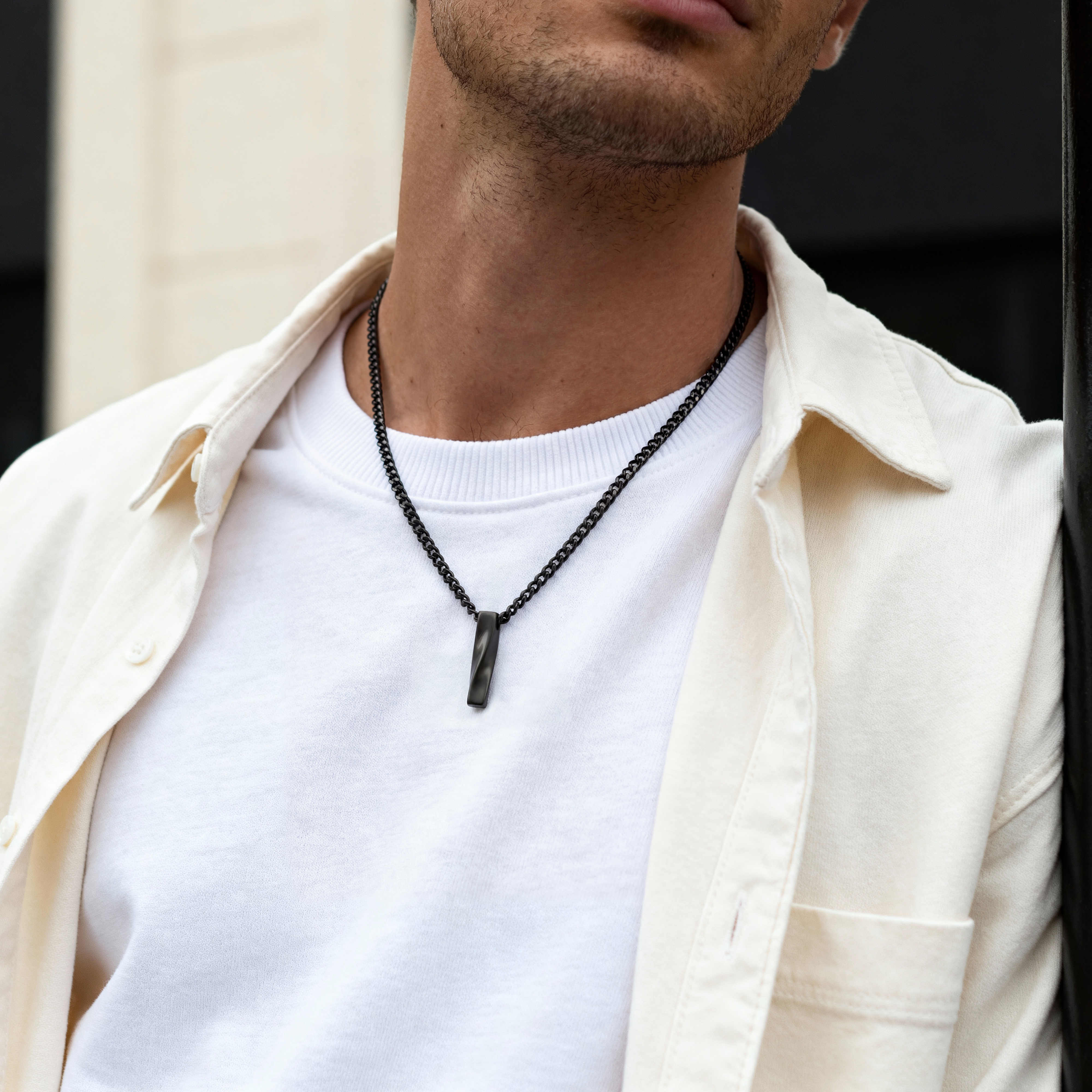 Cruz | Ruostumattomasta teräksestä valmistettu musta kaulakoru - 2