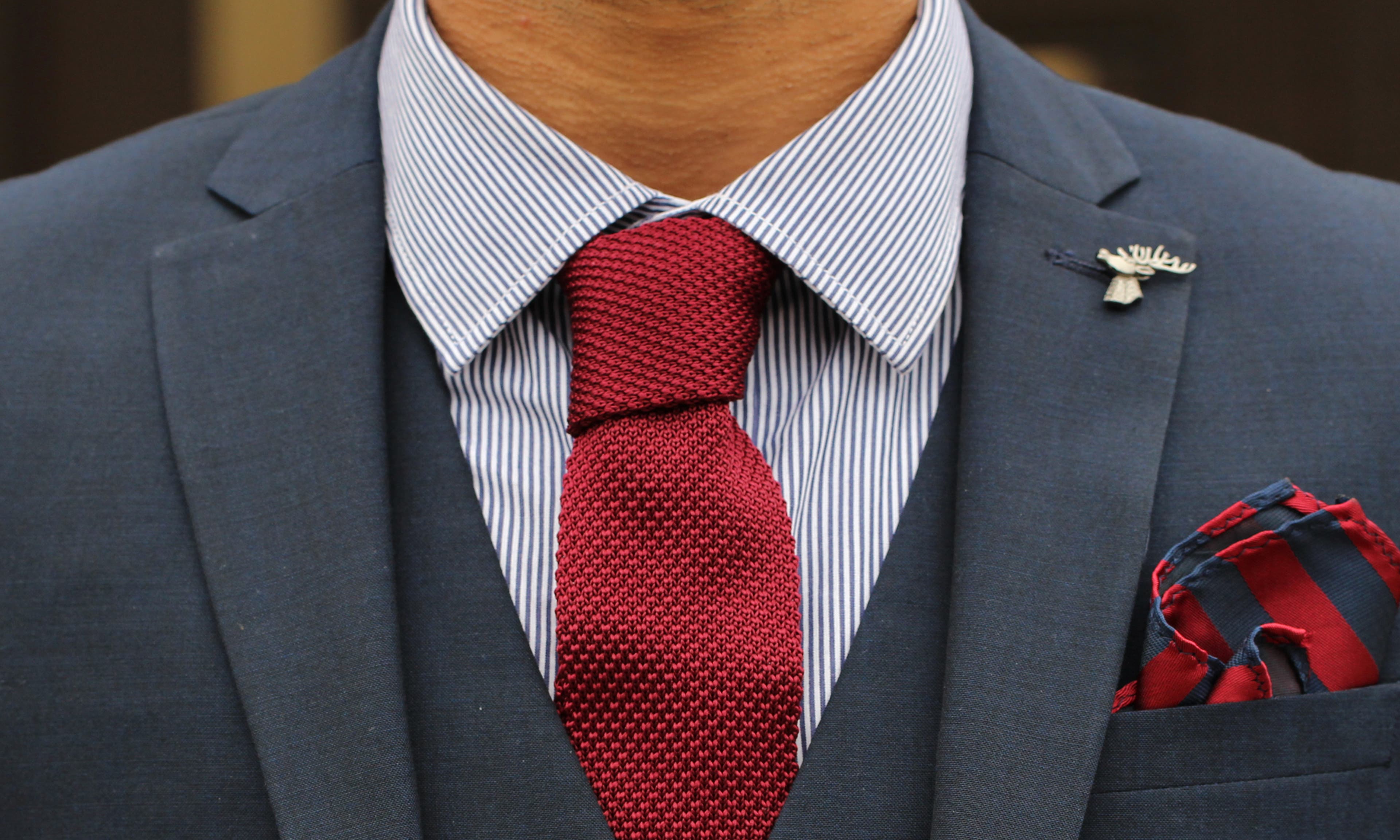 Cum să îți depozitezi, cureți și calci cravatele