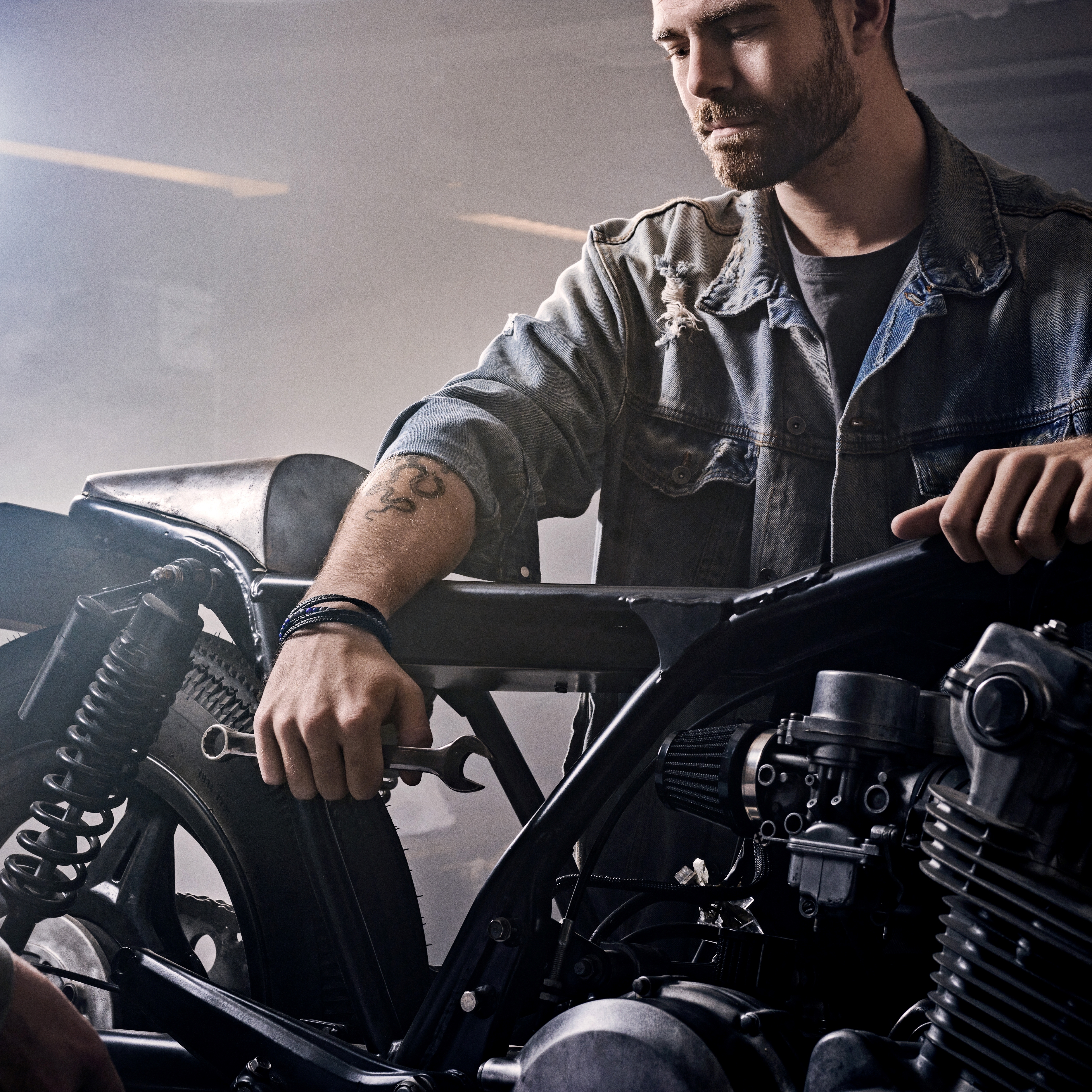 Naxos Lapis Lazuli Leather Bracelet - 5