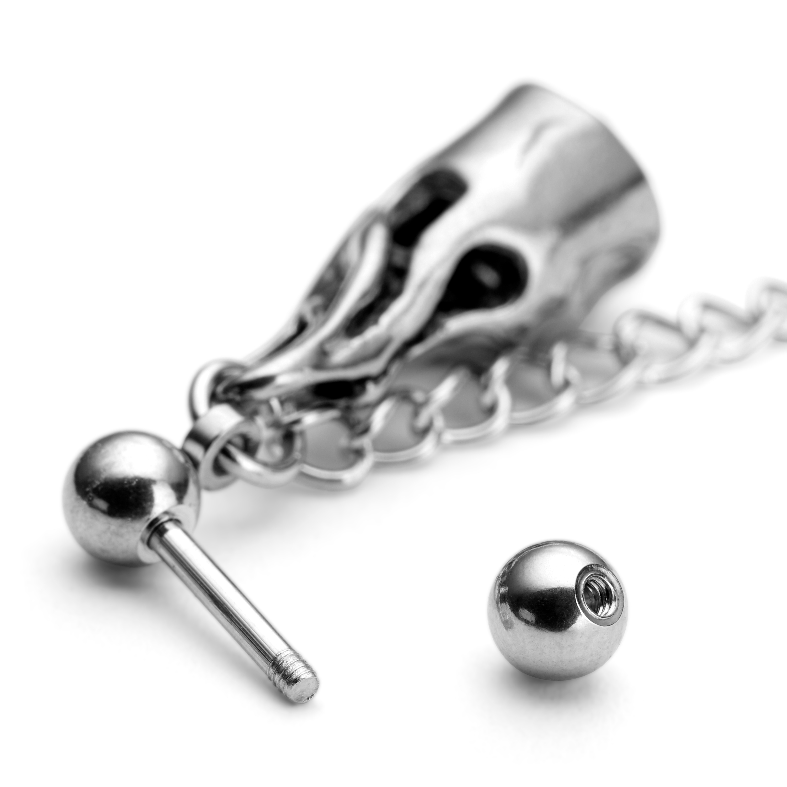 Vlammend Doodshoofd Oorbel met Manchet en Ketting - 4