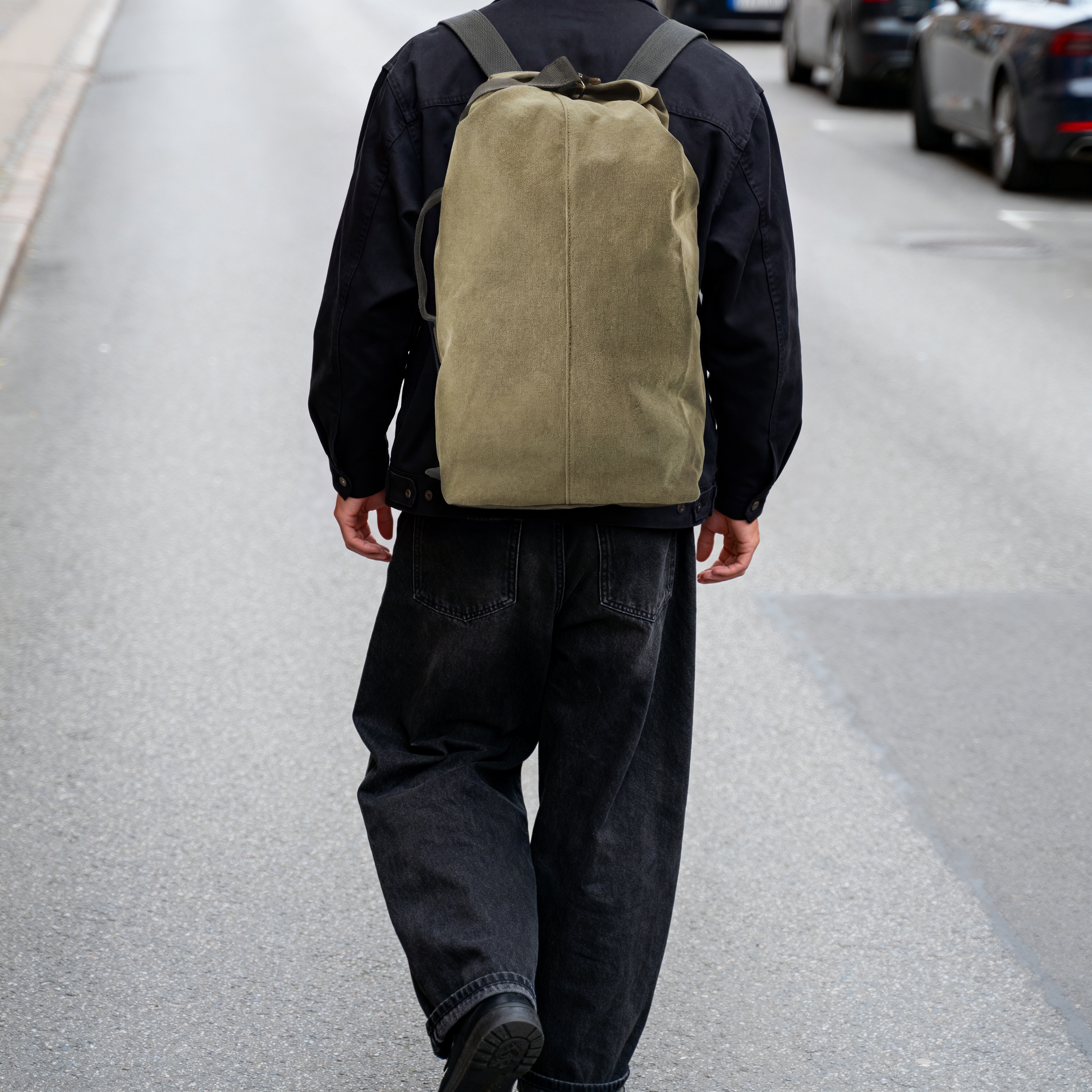 Army Green Vintage-Style Canvas Backpack - 3