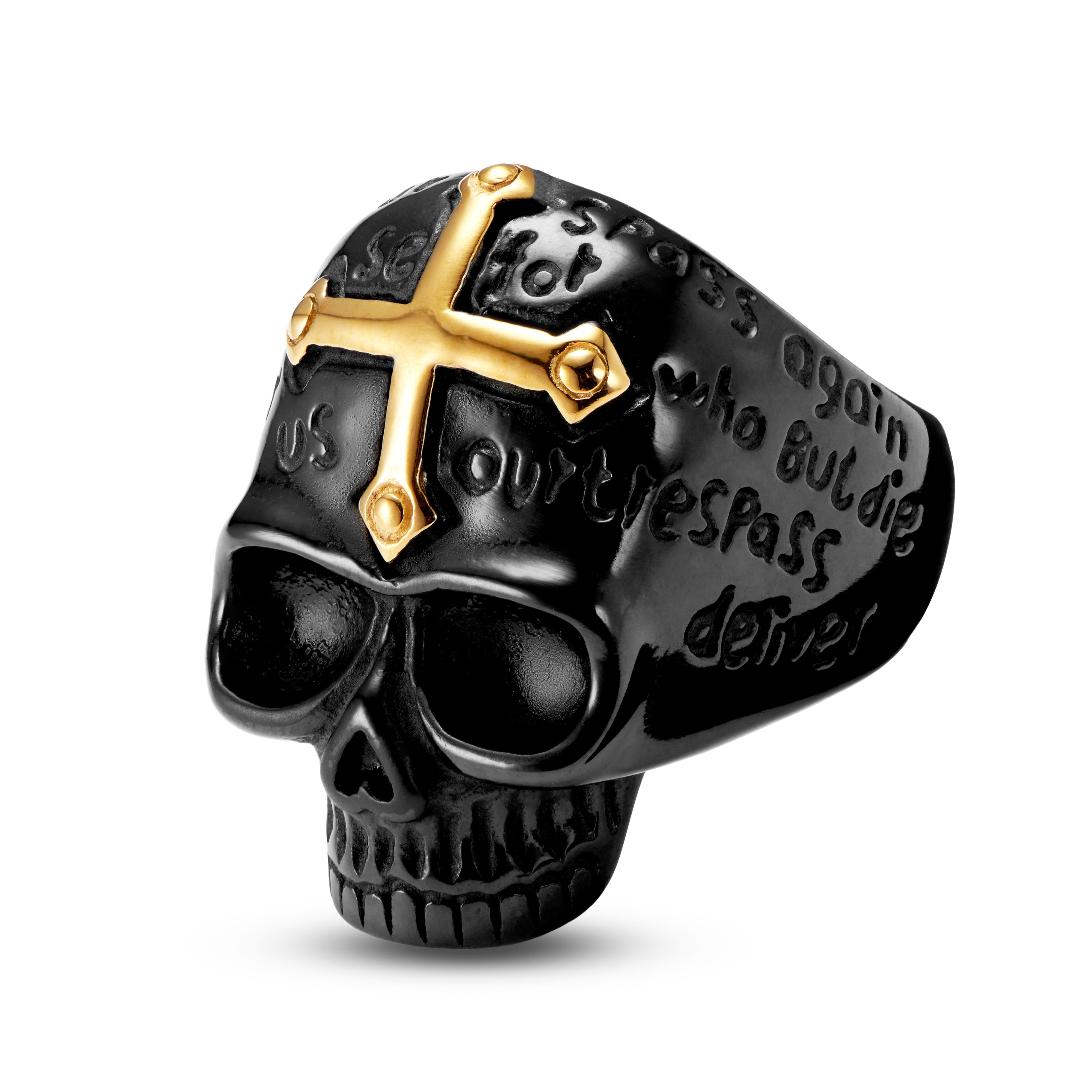 Черен пръстен с череп и златист кръст