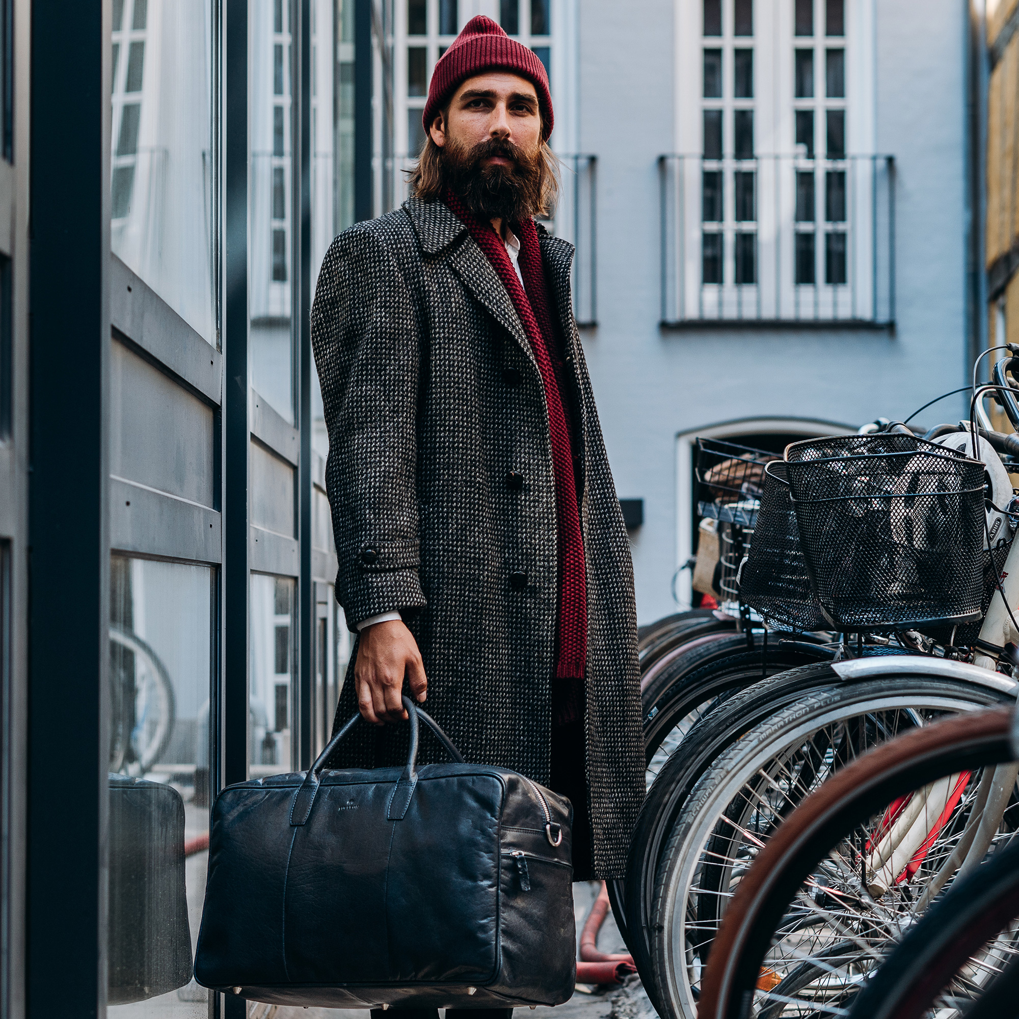 Fabien Wine Red Urban Scarf & Kai Wine Red Kane Beanie - 4