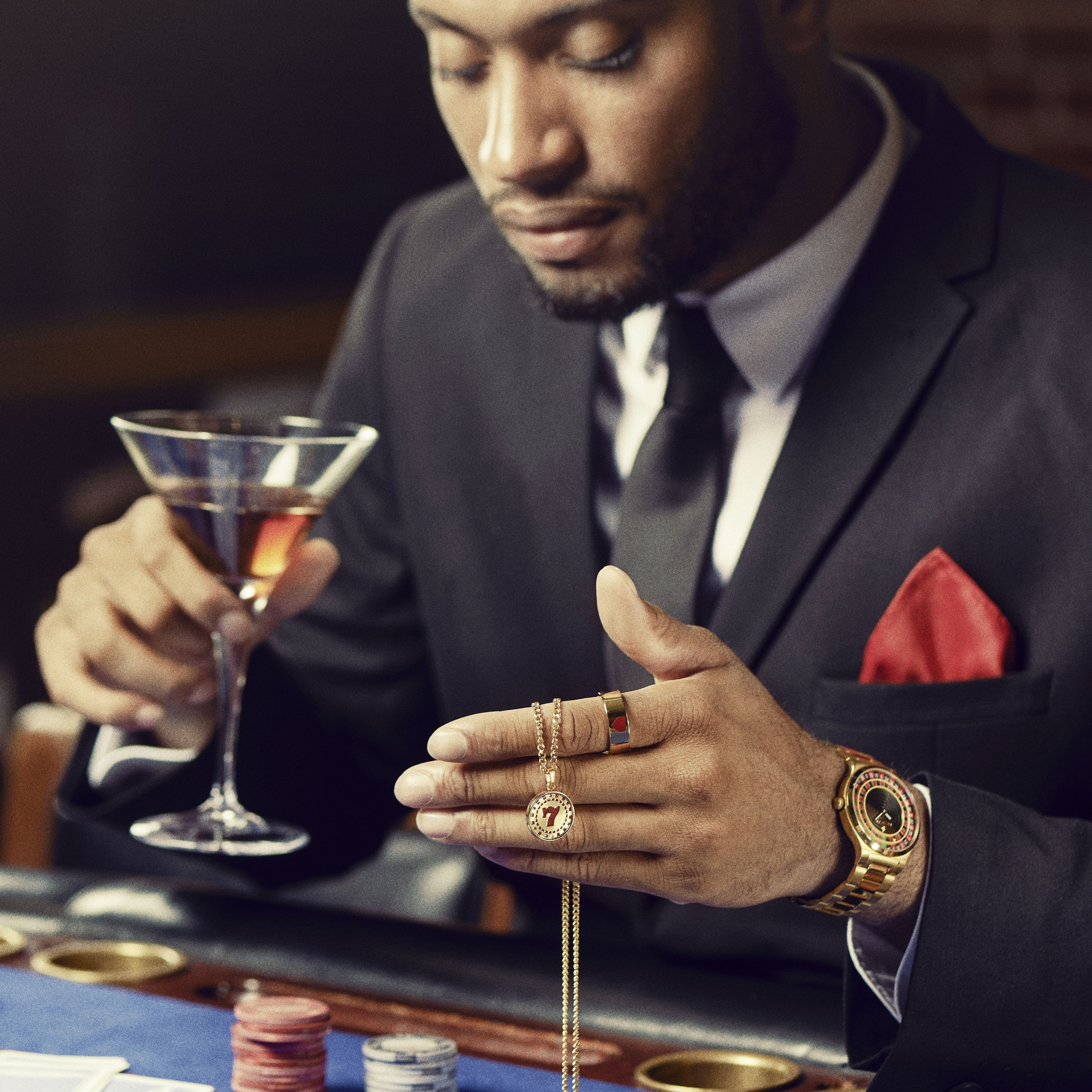 Ace | Gold-tone 7 Poker Chip Pendant Necklace - 4