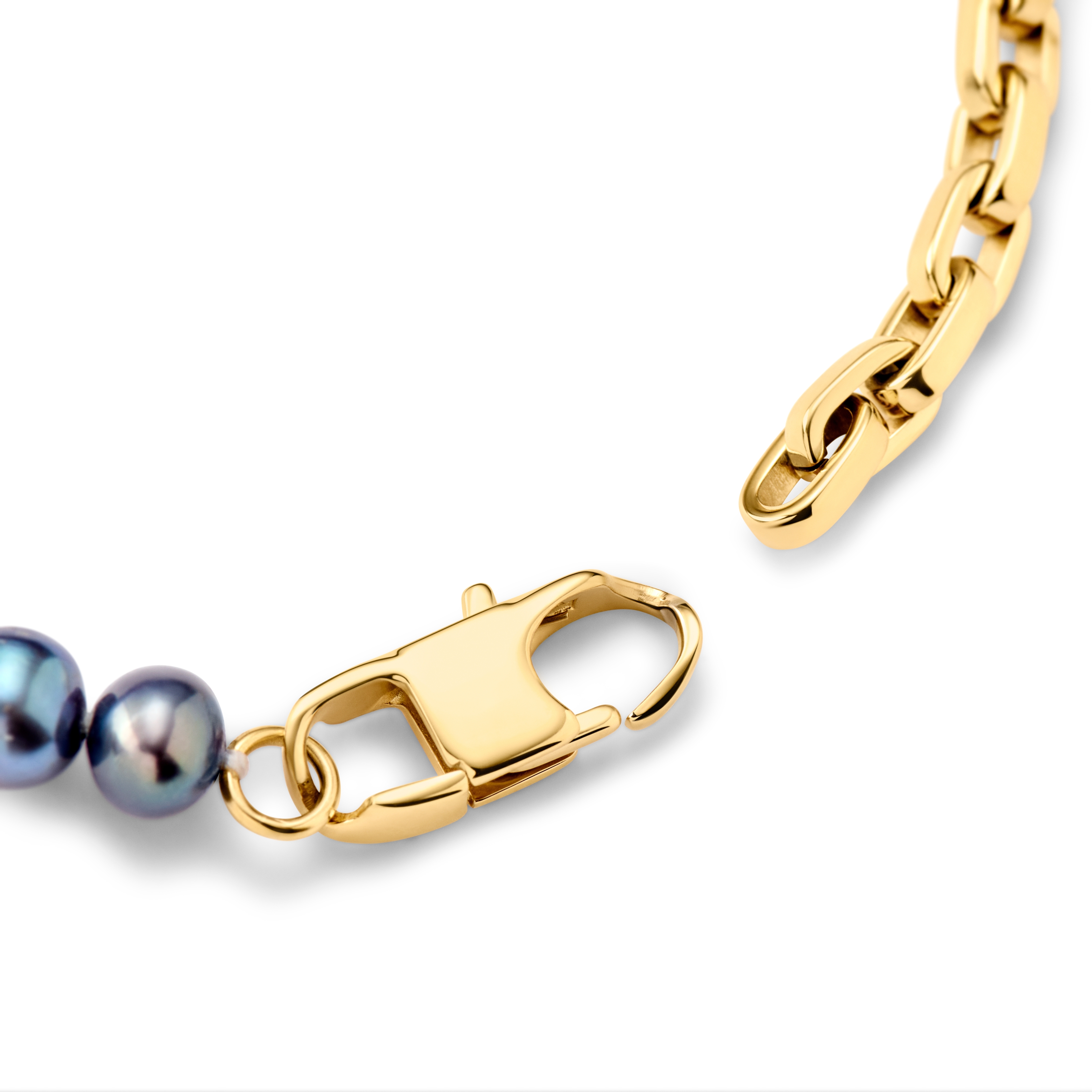 Ocata | Gold-Tone Anchor Chain & Black Pearl Bracelet - 3