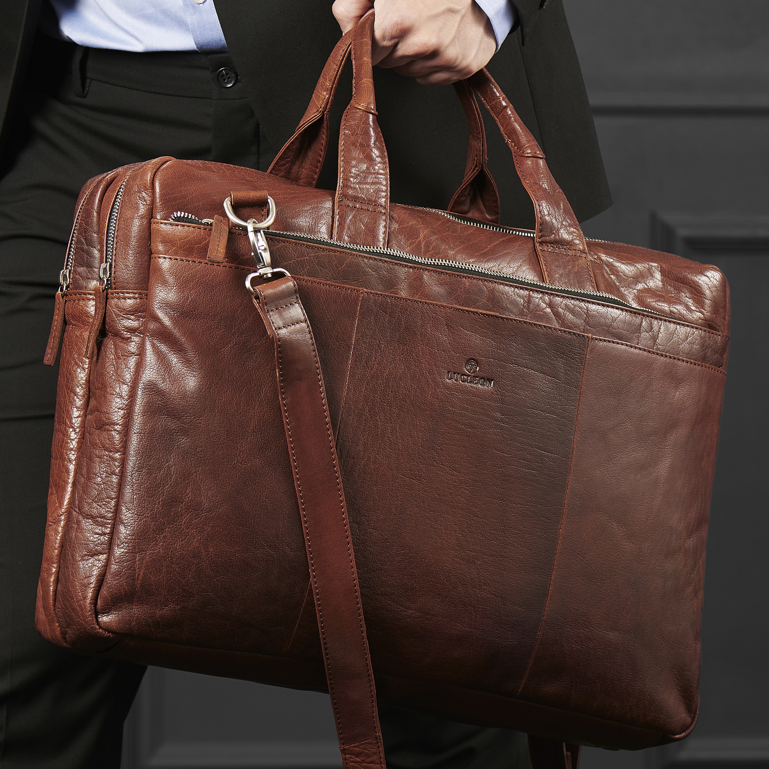 Montreal | XL Tan Leather Laptop Bag - for Men - Lucleon
