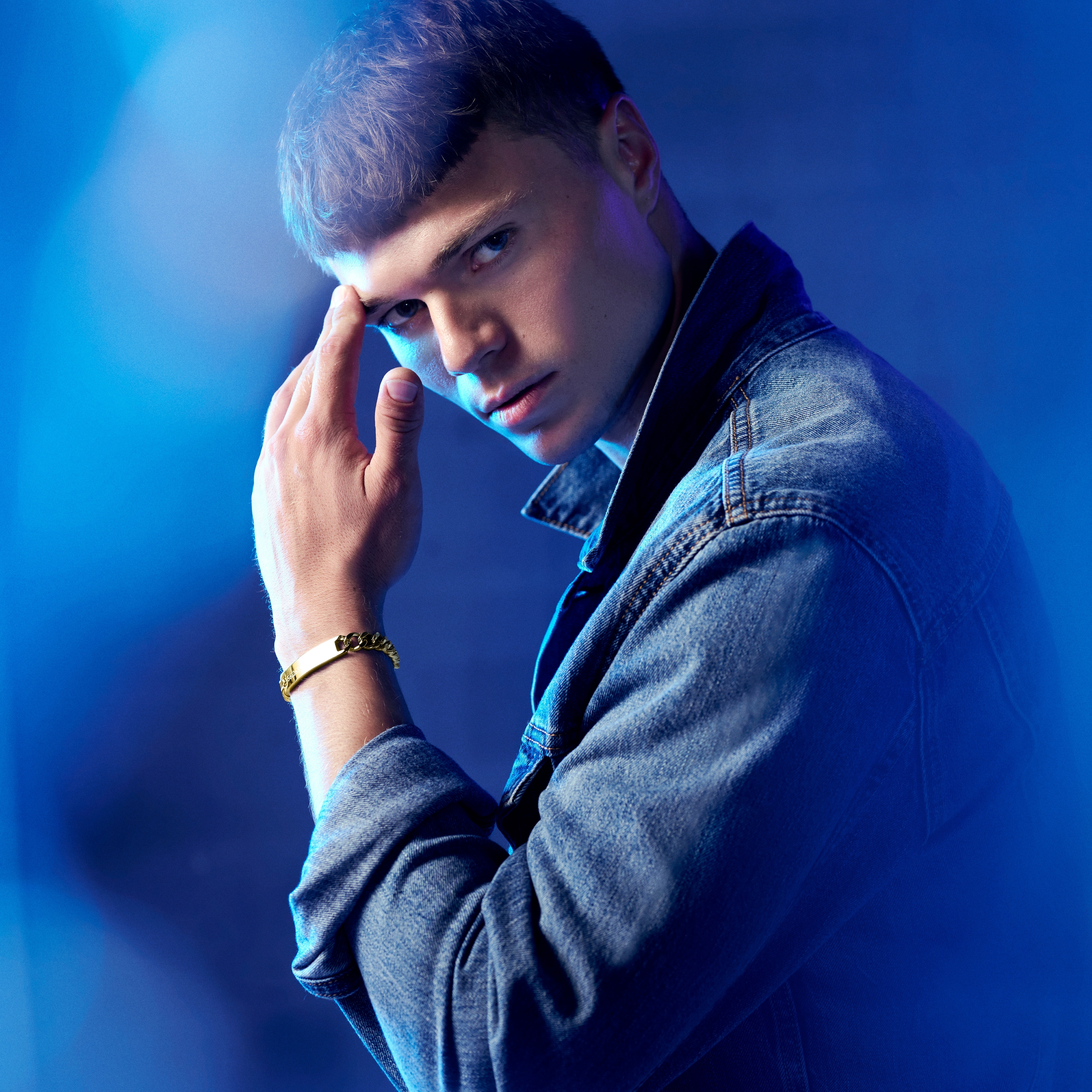 Nomen | 10 mm Goldfarbenes ID-Armband - 3