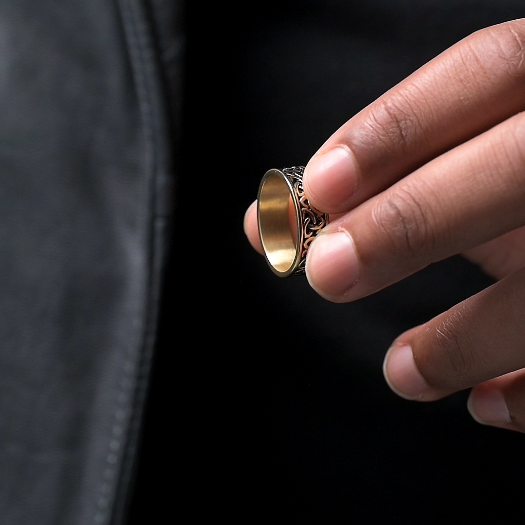 Evan Enzo Gold-tone Trinity Knot Ring - 4