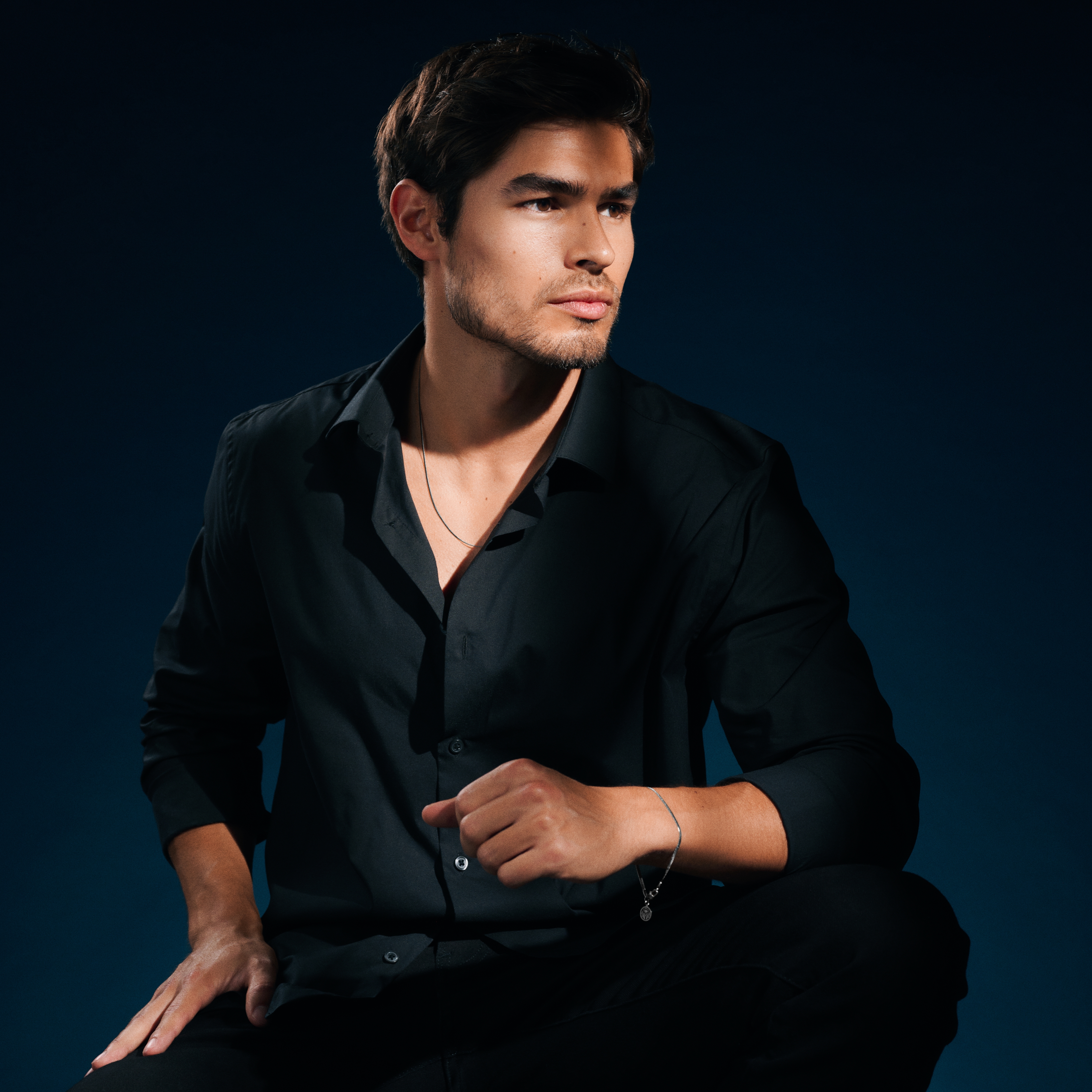 Essentials | 3 mm Silver-Tone Herringbone Chain Necklace - 2