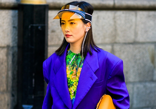 How to Wear a Visor - Vestiaire Collective